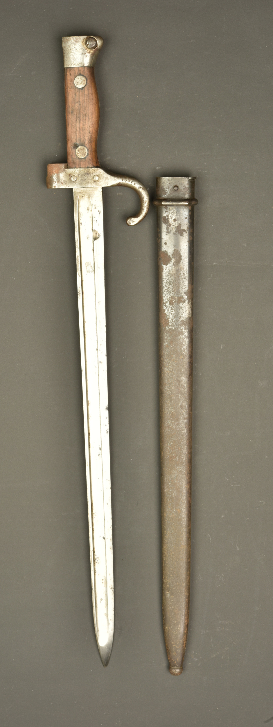 Baïonnette française Mle 1892 au mêmes numéros. French Model 1892 bayonet with matching numbers — photo 3