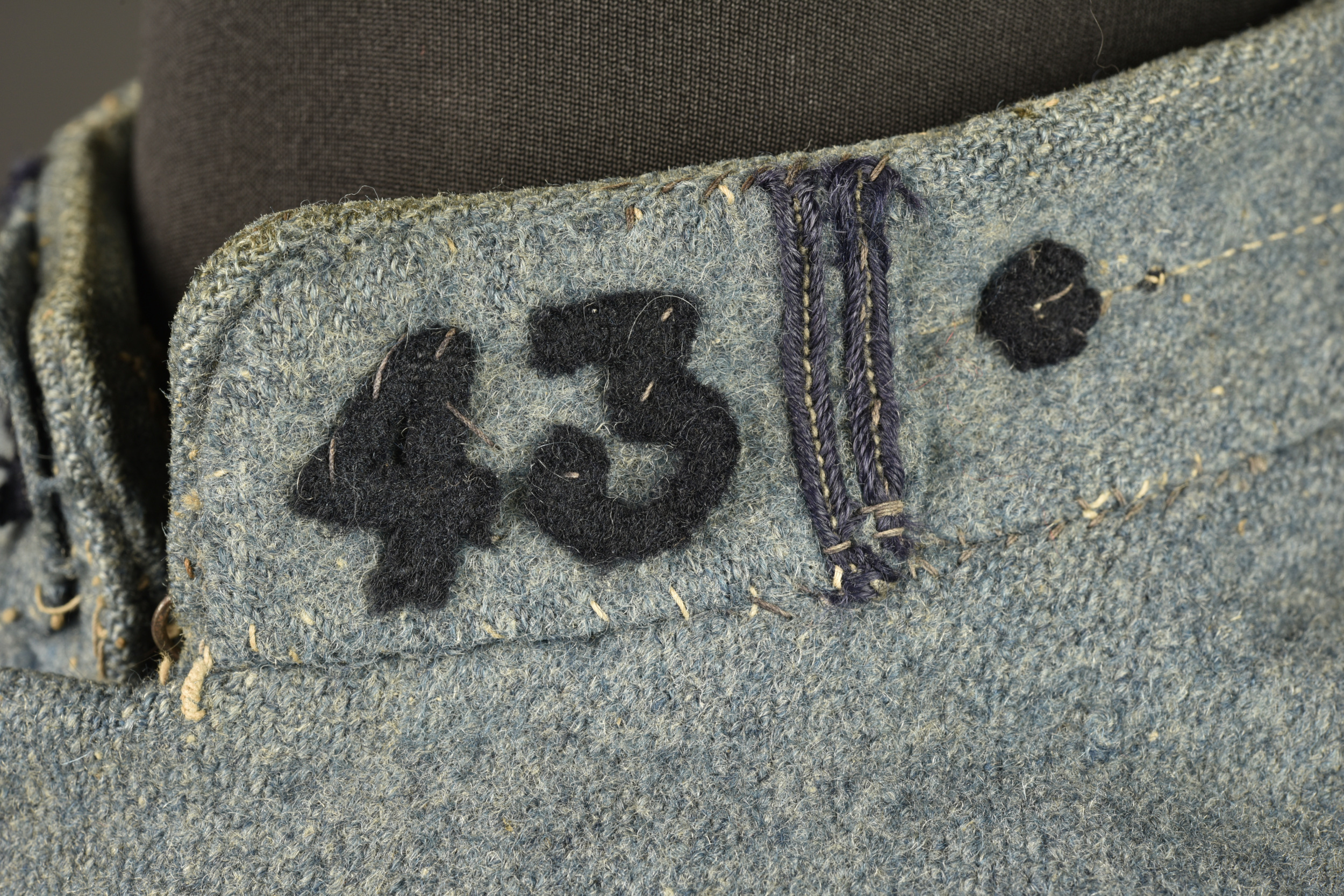 Vareuse bleu horizon modèle 1915 du 43e de Ligne. Model 1915 horizon blue tunic of the 43rd Line Infantry Regiment — photo 8