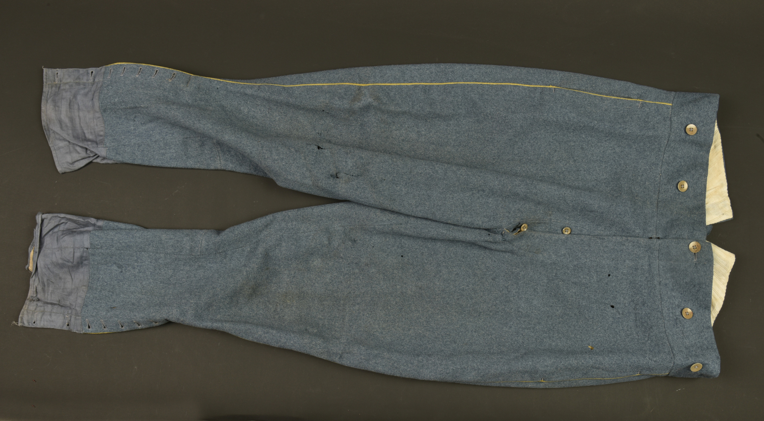 Culotte bleu horizon d'un officier d'infanterie. Horizon blue infantry officer’s breeches — photo 6