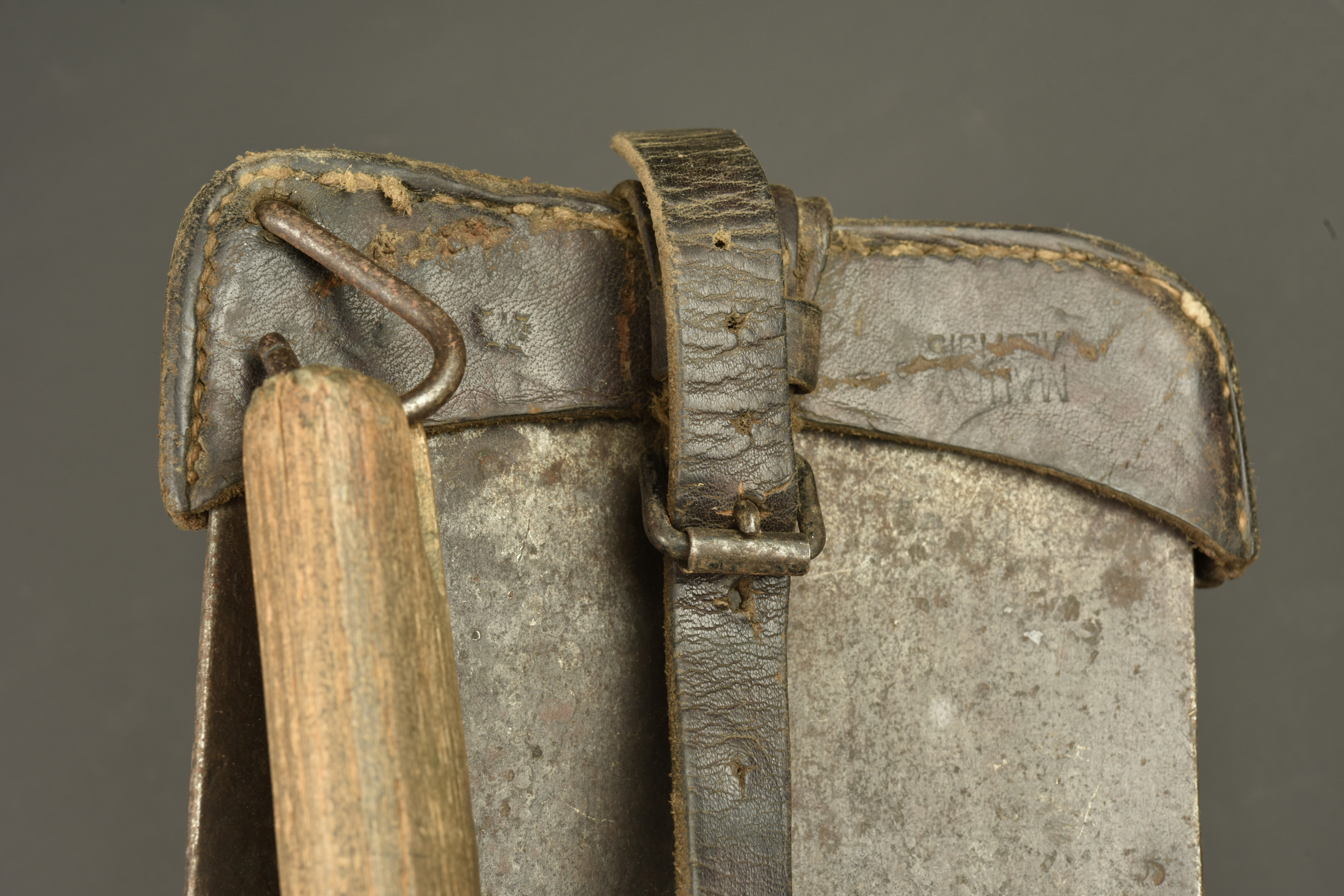Pelle pioche Seurre Modèle 1909. Model 1909 Seurre pickaxe shovel — photo 3