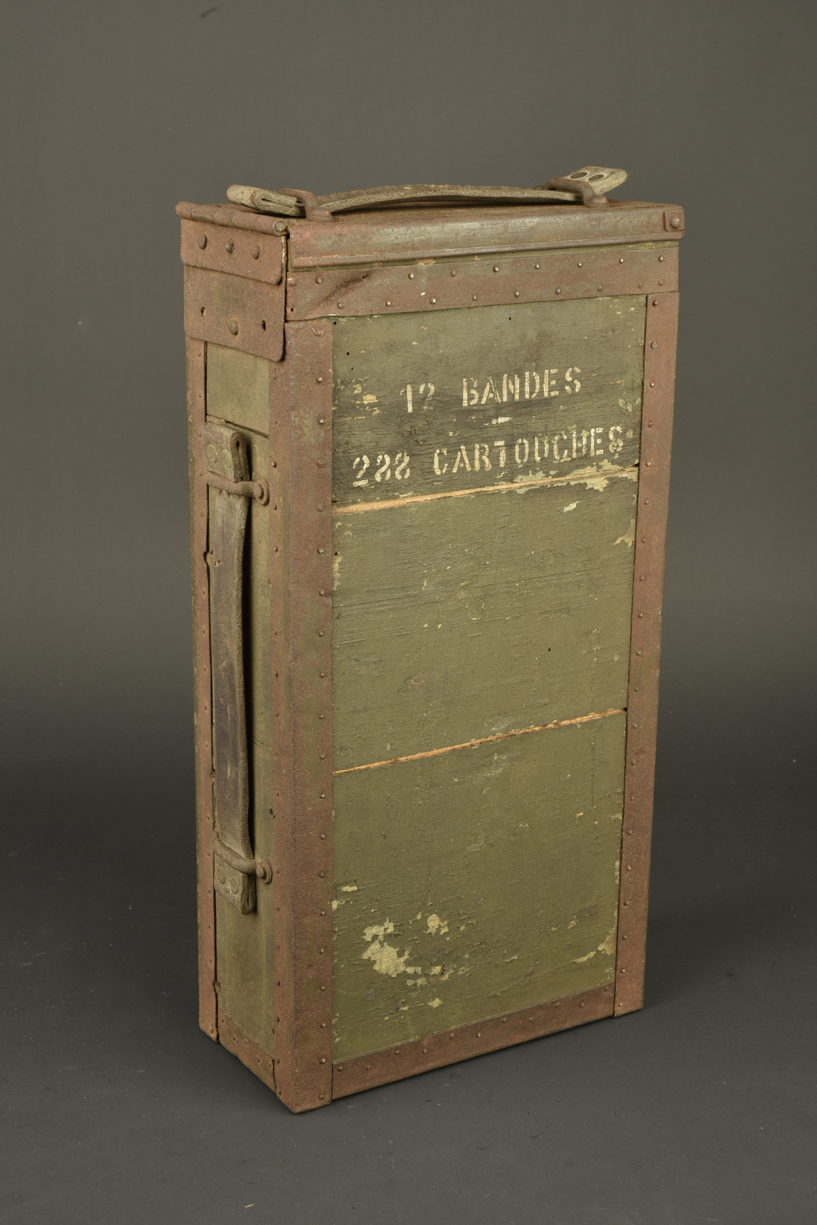 Caisse pour bandes rigides de mitrailleuse Hotchkiss  française. French Hotchkiss machine gun rigid strip ammunition box — photo 3