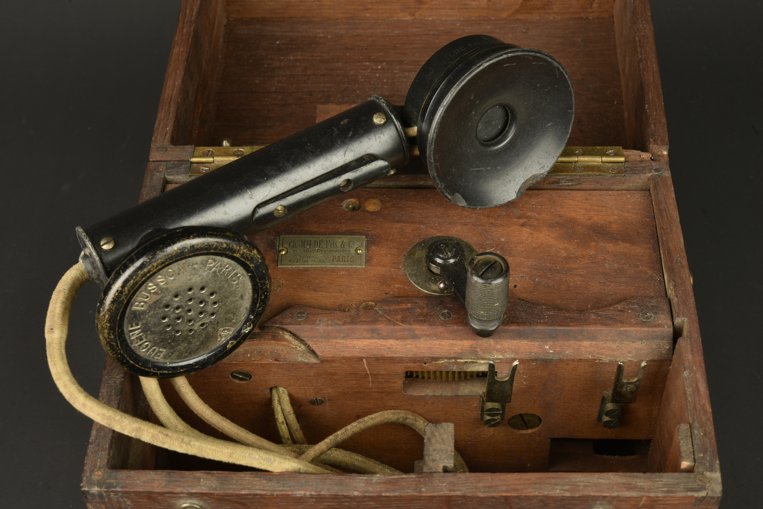 Téléphone de campagne français Mildé. French Mildé field telephone — photo 7