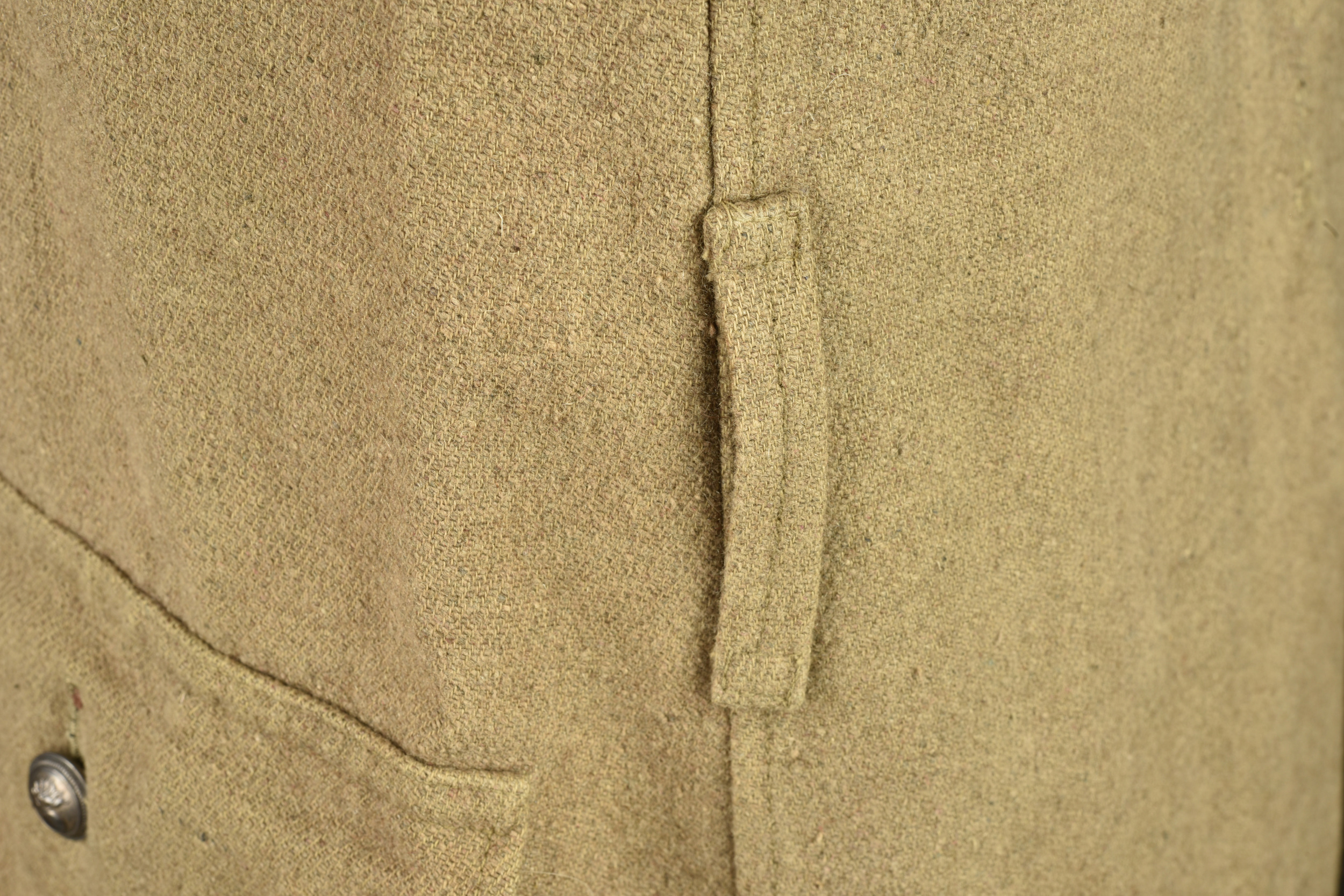 Vareuse kaki d'officier du 4e Zouaves. Khaki officer’s tunic of the 4th Zouaves Regiment — photo 8