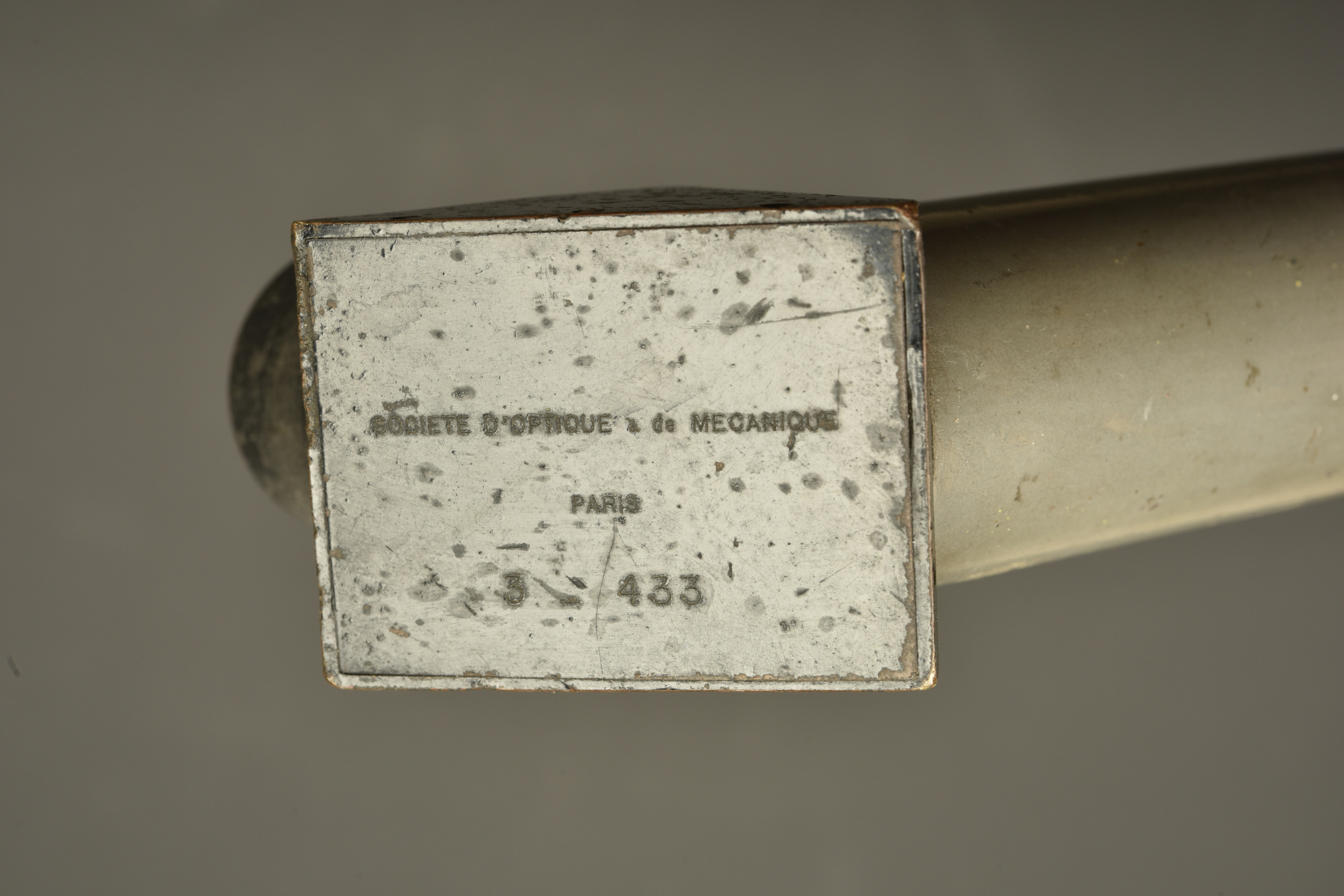 Périscope français SOM dans sa housse. French SOM periscope with carrier — photo 2