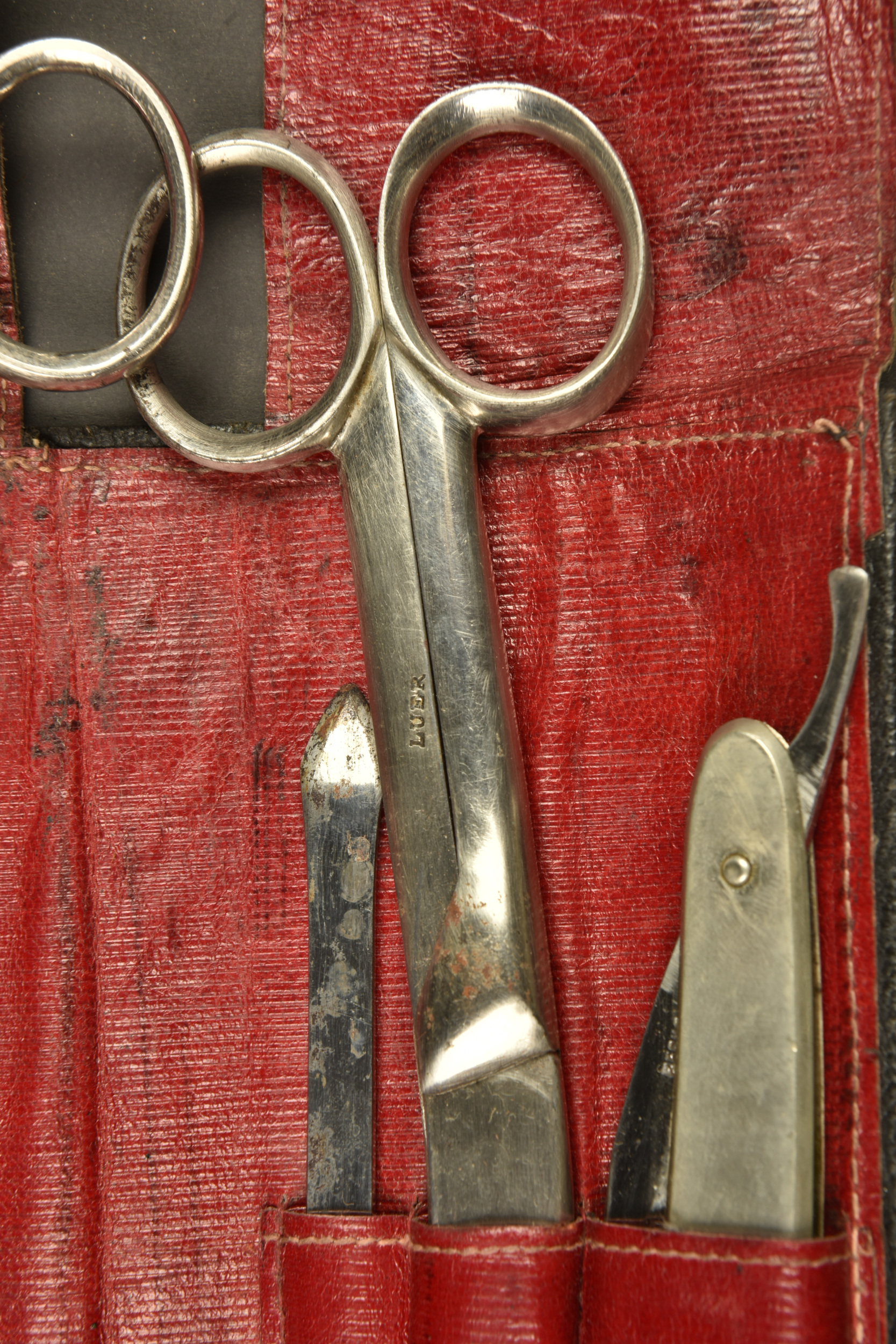 Brassard et trousse d'infirmier français. French medic’s armband and medical pouch — photo 4