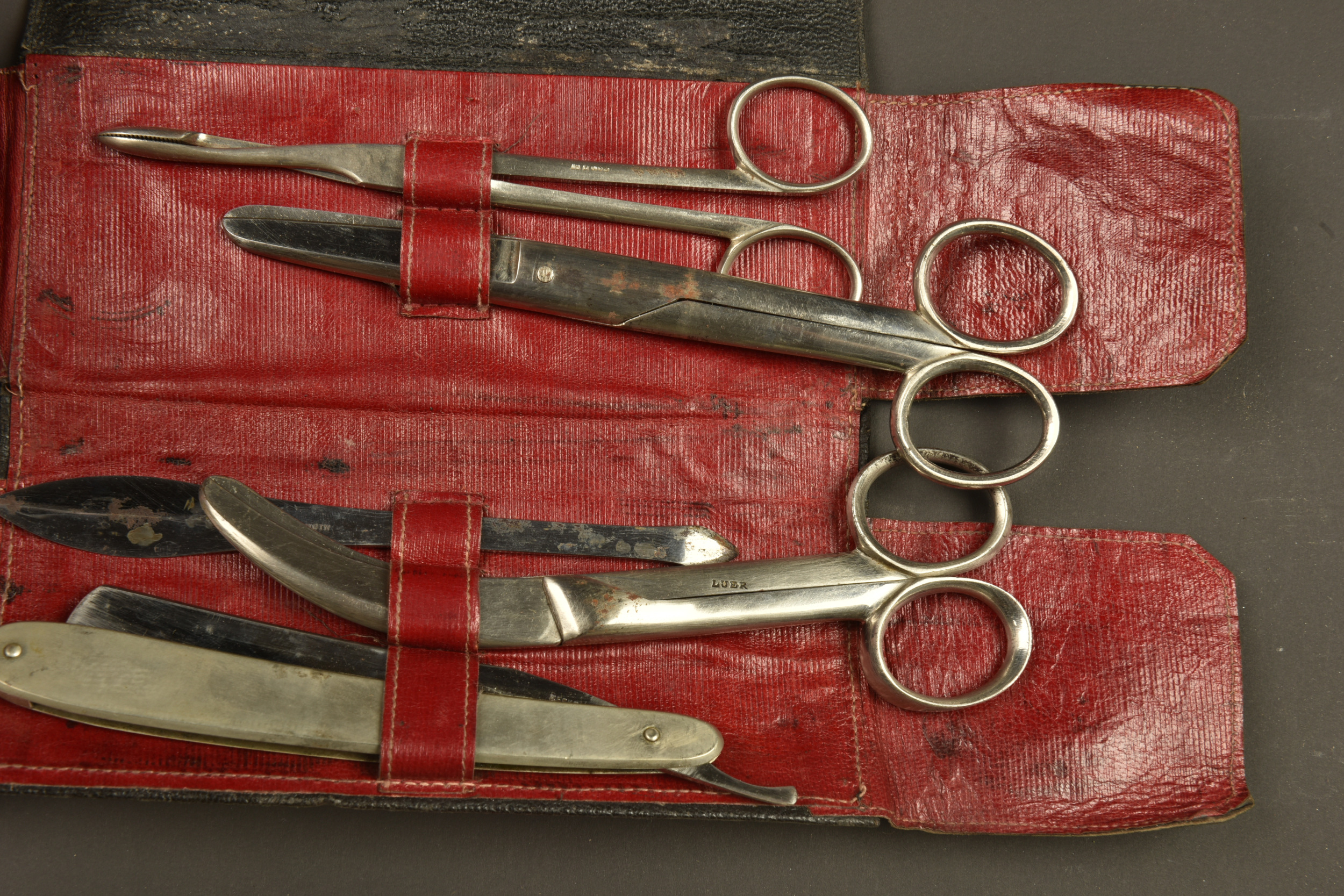 Brassard et trousse d'infirmier français. French medic’s armband and medical pouch — photo 6