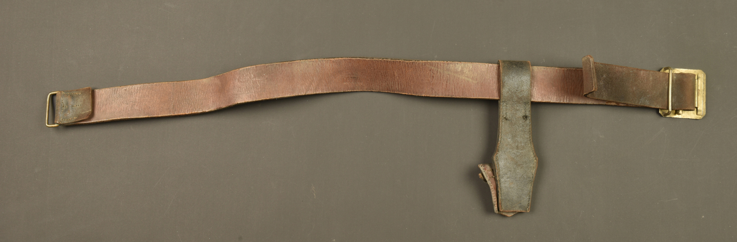 Ceinturon belge avec porte baïonnette. Belgian belt with bayonet frog — photo 4