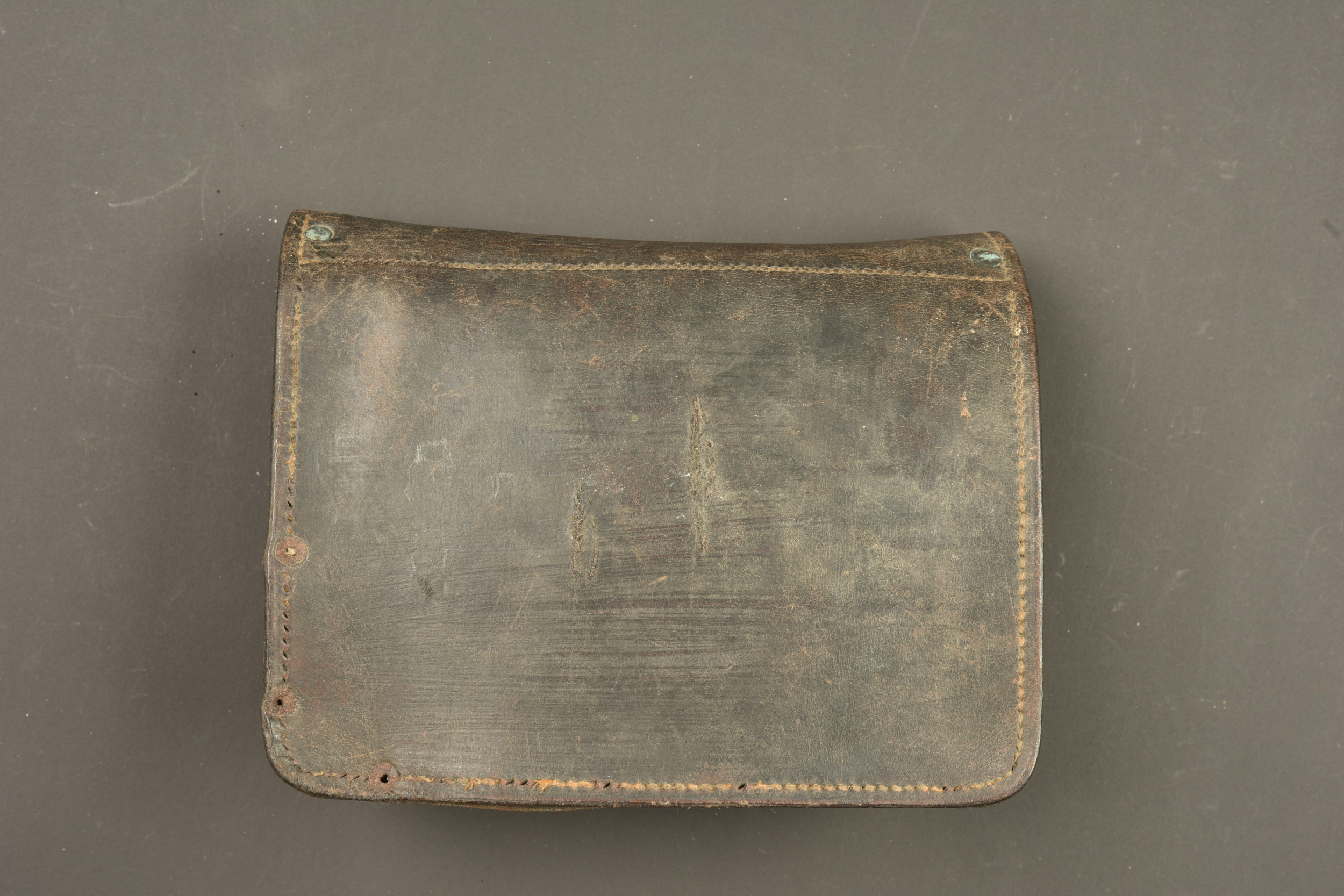 Cartouchière ventrale belge. Belgian front mounted cartridge pouch — photo 3