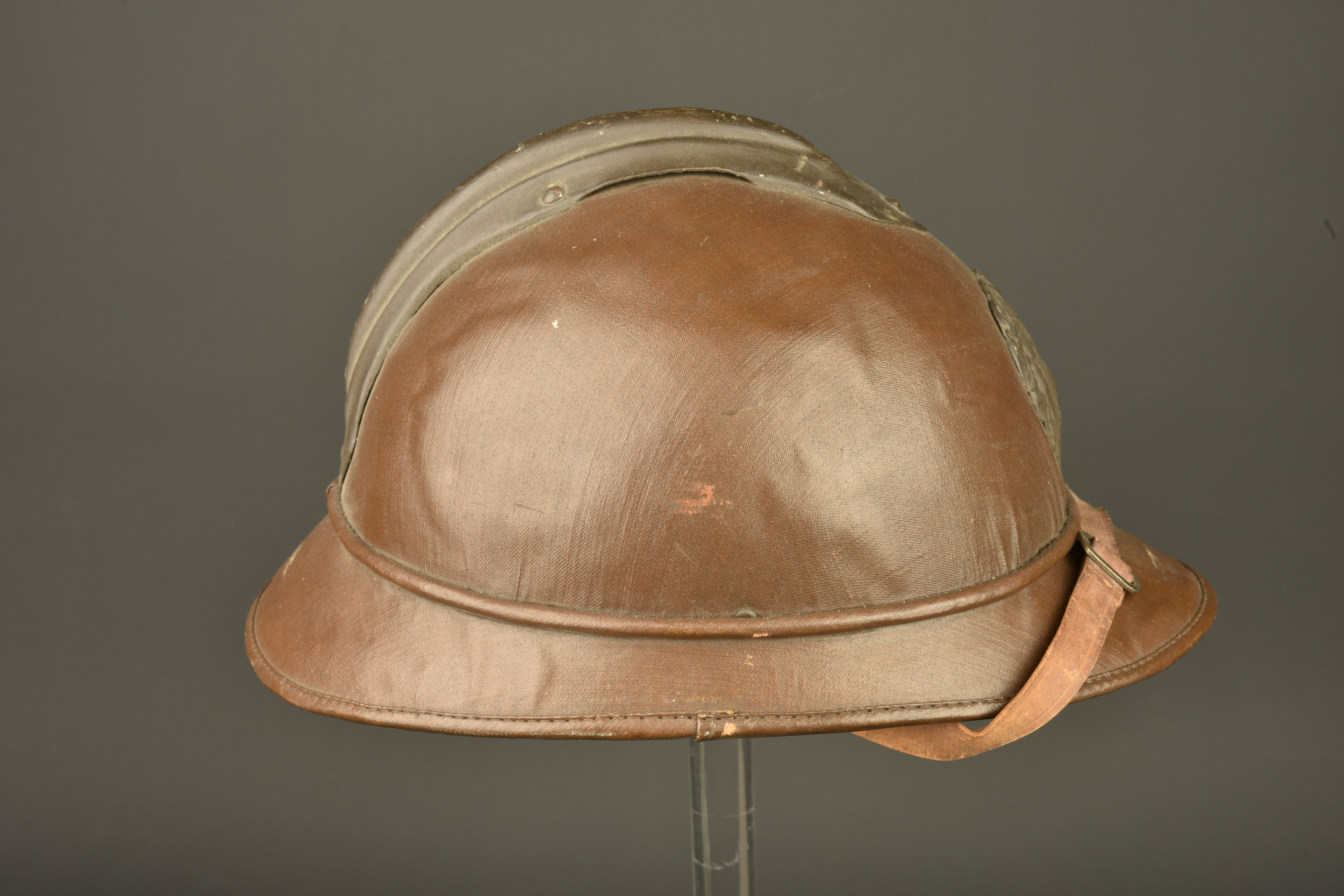 Casque belge en liège recouvert de toile moutarde. Belgian cork helmet covered in mustard canvas — photo 10