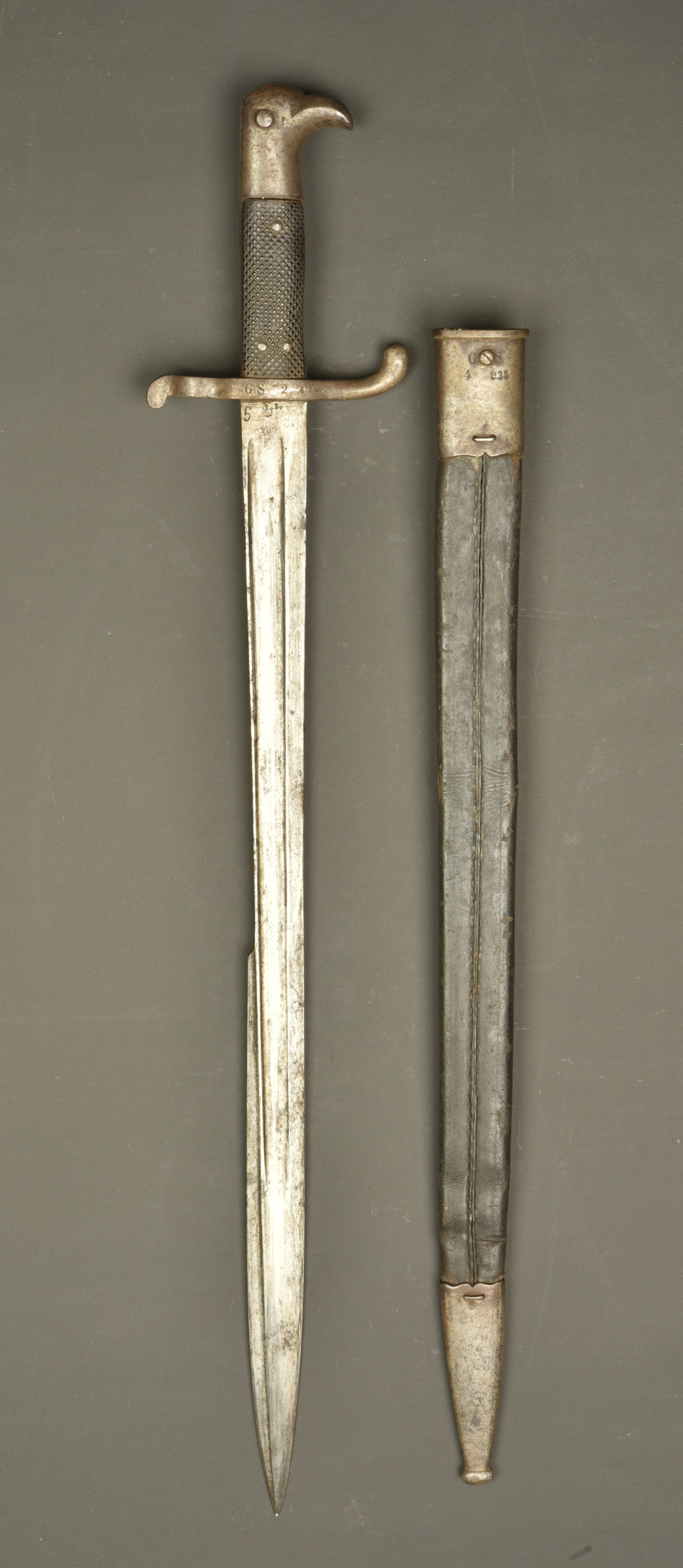 Baïonnette allemande de chasseur type Hirschfanger M1865 régimentée Garde Schutzen. German Jäger bayonet type Hirschfänger Model 1865 regimentally marked to the Garde Schützen — photo 7