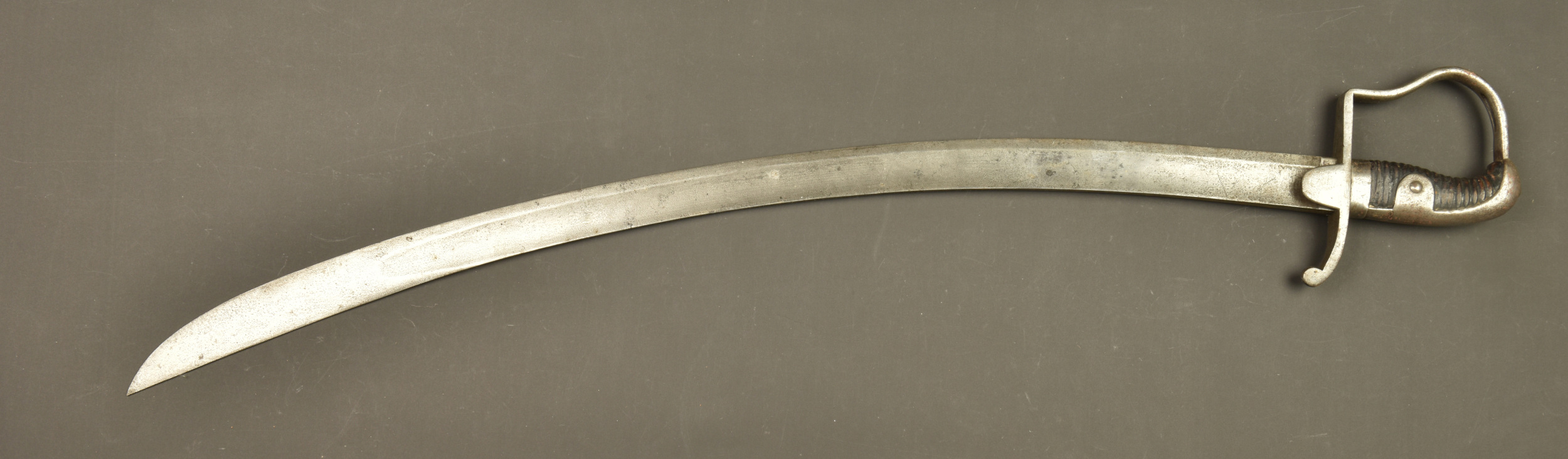 Sabre allemand Blucher de l'artillerie de la Garde. German Blücher sabre of the Guard Artillery — photo 1