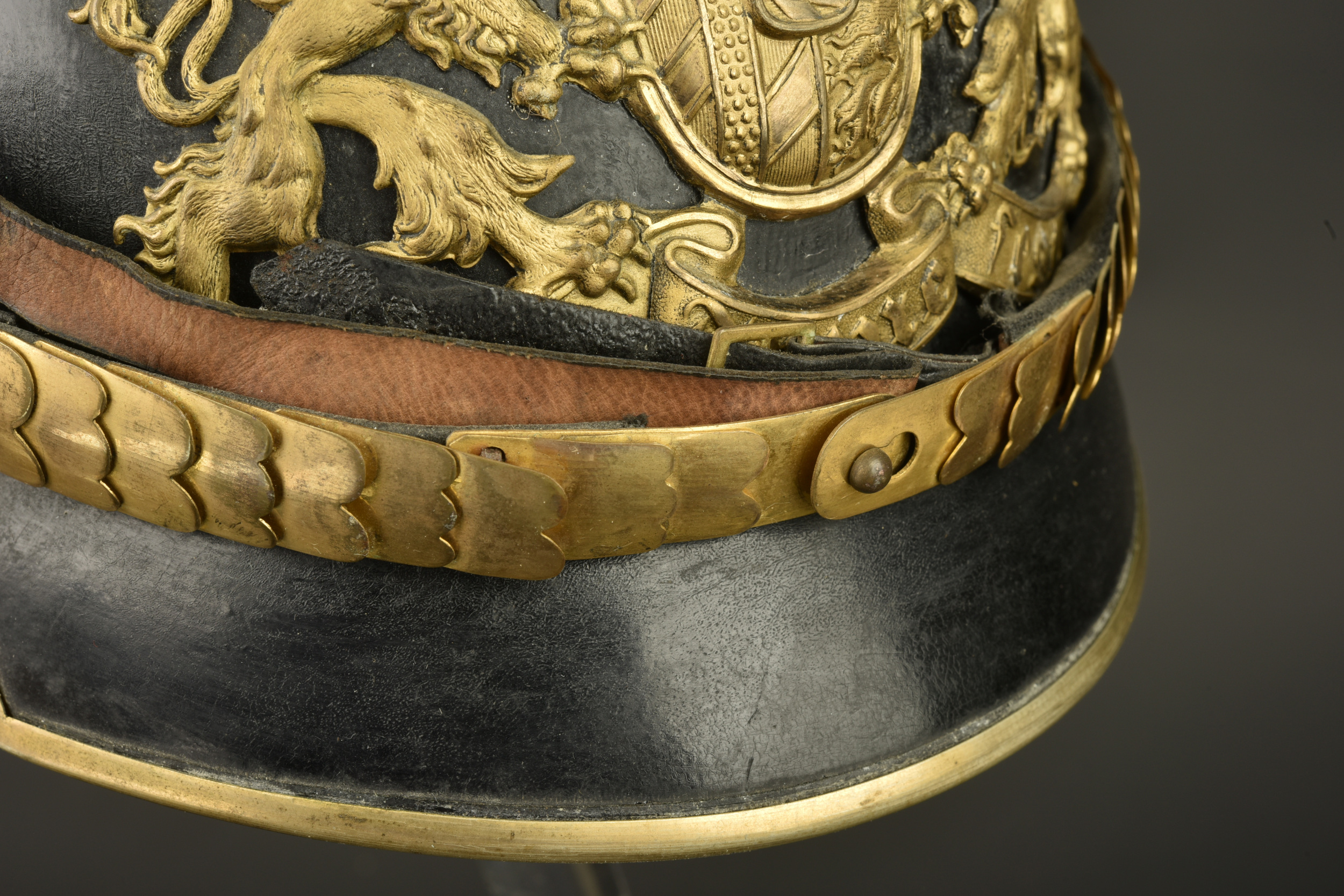Casque à pointe d'officier bavarois. Bavarian officer’s pickelhaube — photo 8