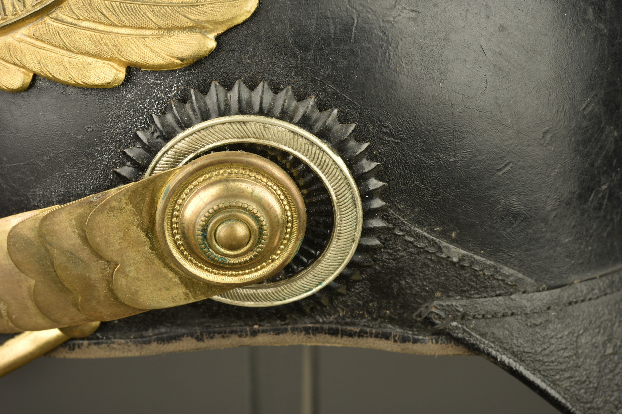 Casque à pointe d'un sous officier supérieur de la Garde. Pickelhaube of a senior NCO of the Guard — photo 10