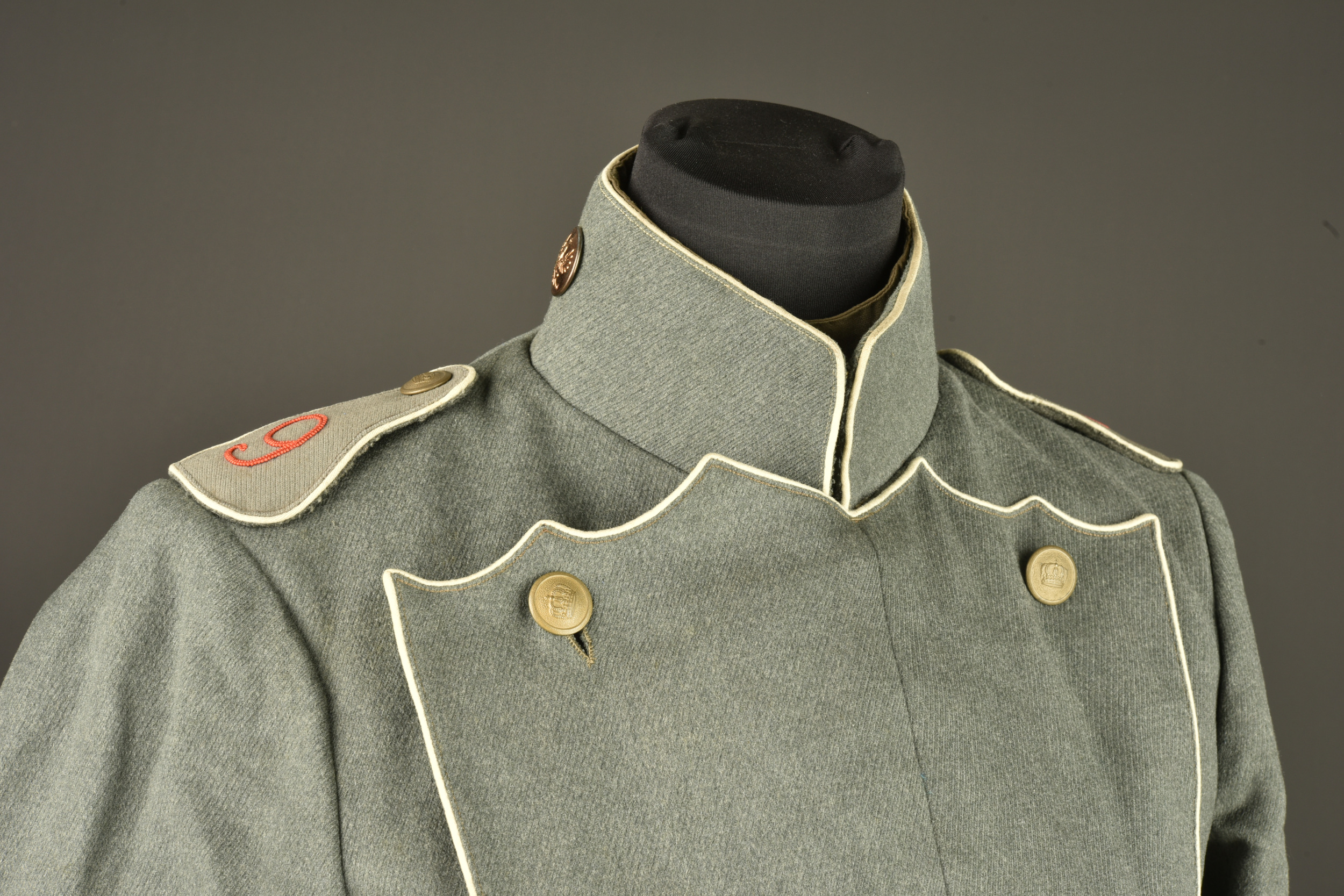 Tunique Ulanka feldgrau du 9e régiment de Uhlans. Feldgrau Ulanka tunic of the 9th Uhlan Regiment — photo 11