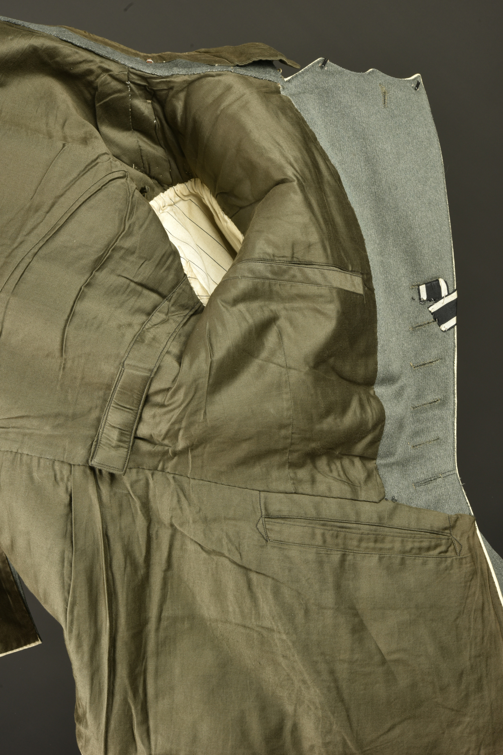 Tunique Ulanka feldgrau du 9e régiment de Uhlans. Feldgrau Ulanka tunic of the 9th Uhlan Regiment — photo 2