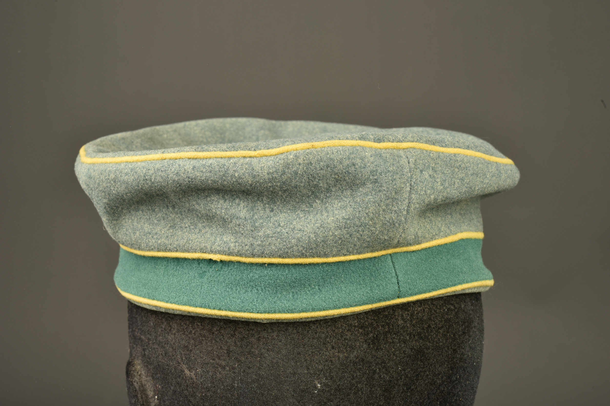 Mutze troupe d'un sous officier du Jager zu Pferde Regiment Nr 1. Enlisted visor cap of an NCO from Jäger zu Pferde Regiment Nr 1 — photo 7
