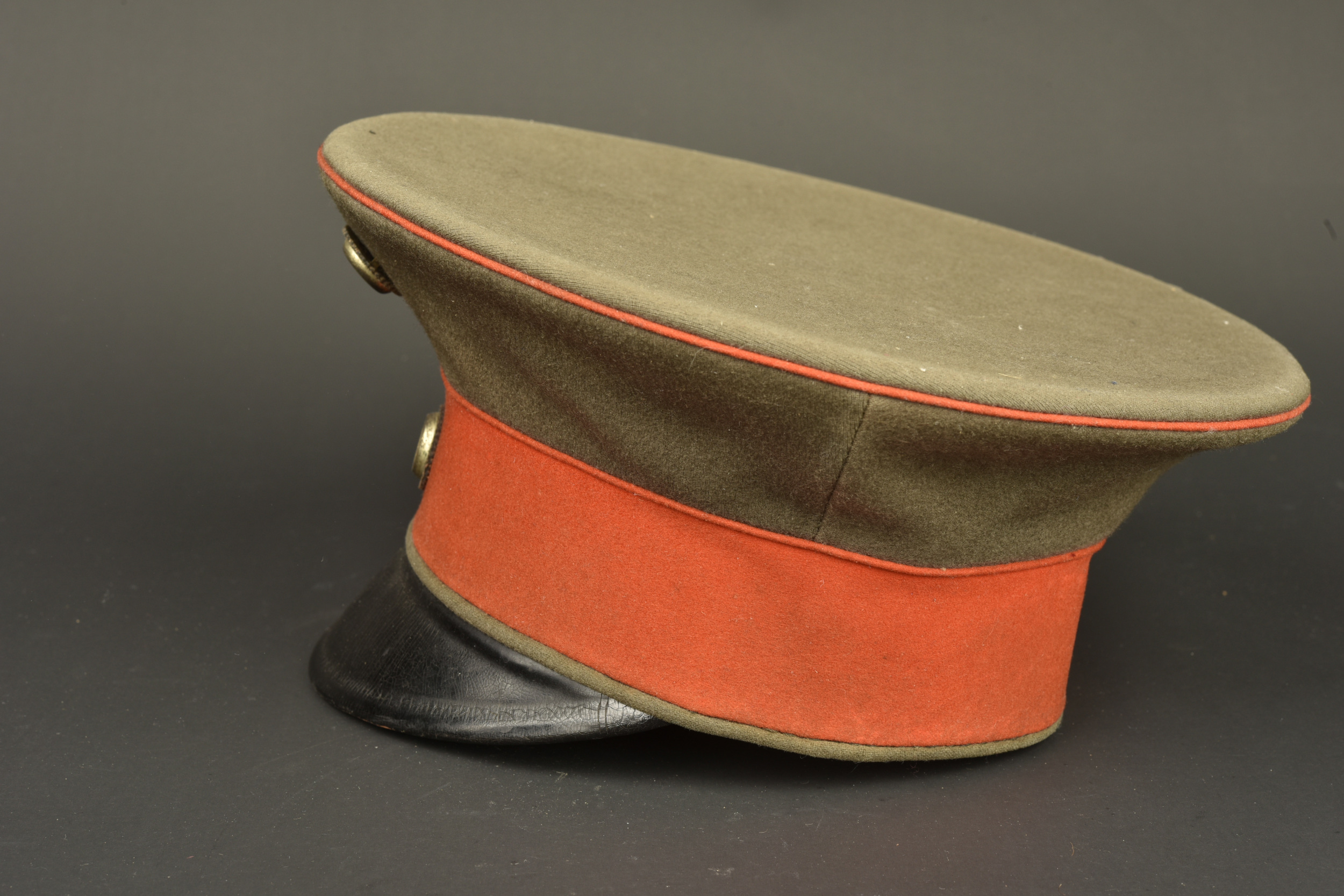 Schirmmutze feldgrau M1910 d'officier prussien. Model 1910 feldgrau visor cap of a Prussian officer — photo 7