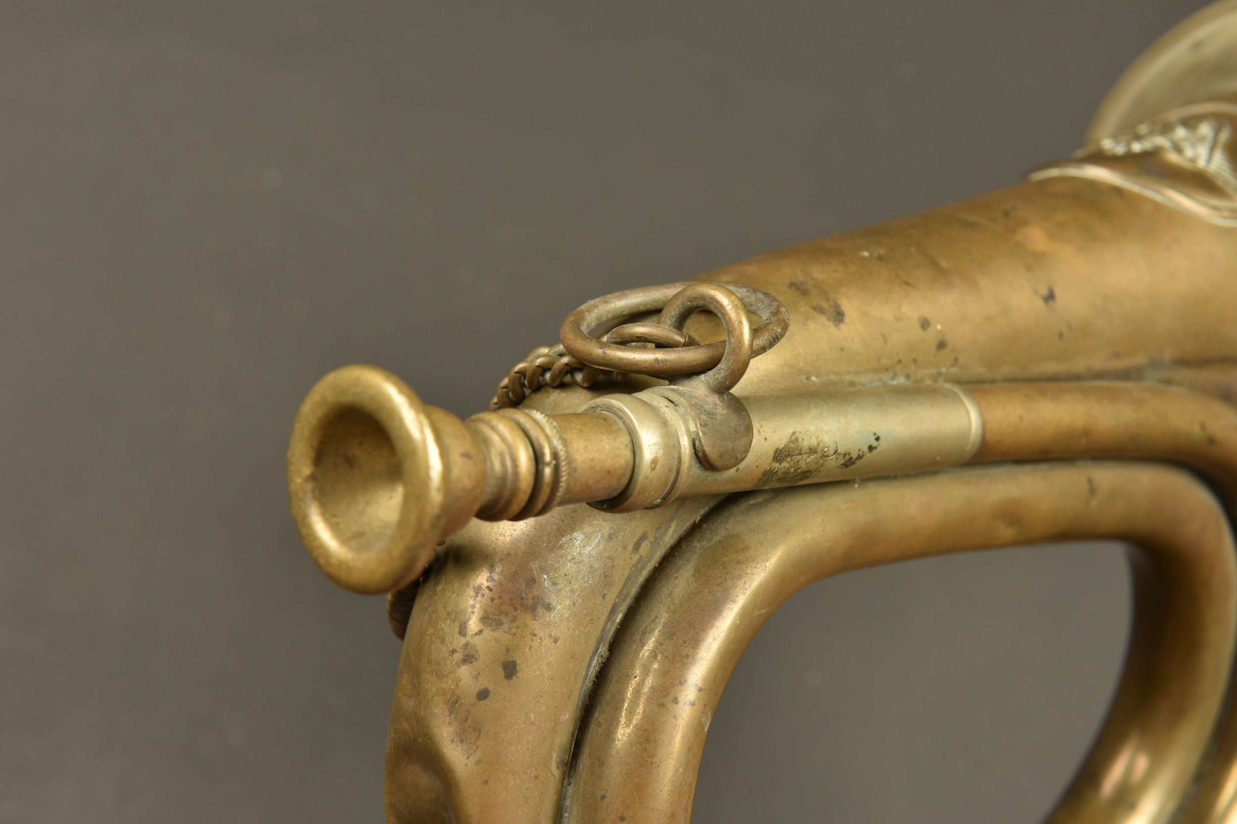 Signalhorn prussien et trompette du GR123 Wurttemberg. Prussian signal horn and trumpet of Württemberg Grenadier Regiment 123 — photo 2