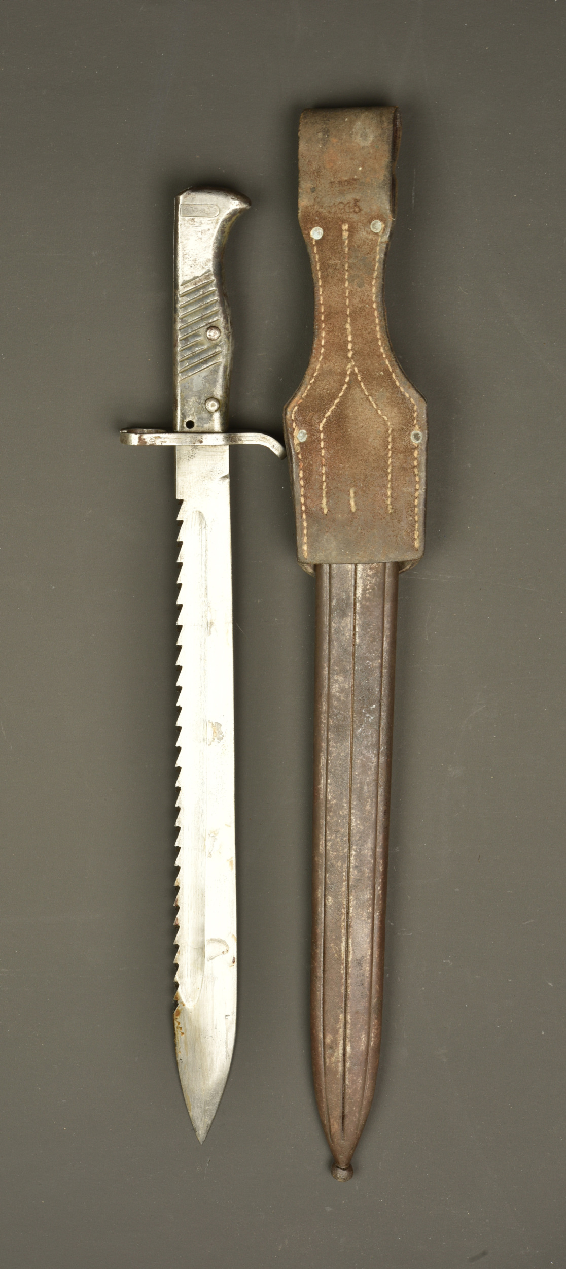 Baïonnette allemande ersatz à dents de scie. German ersatz sawback bayonet — photo 4