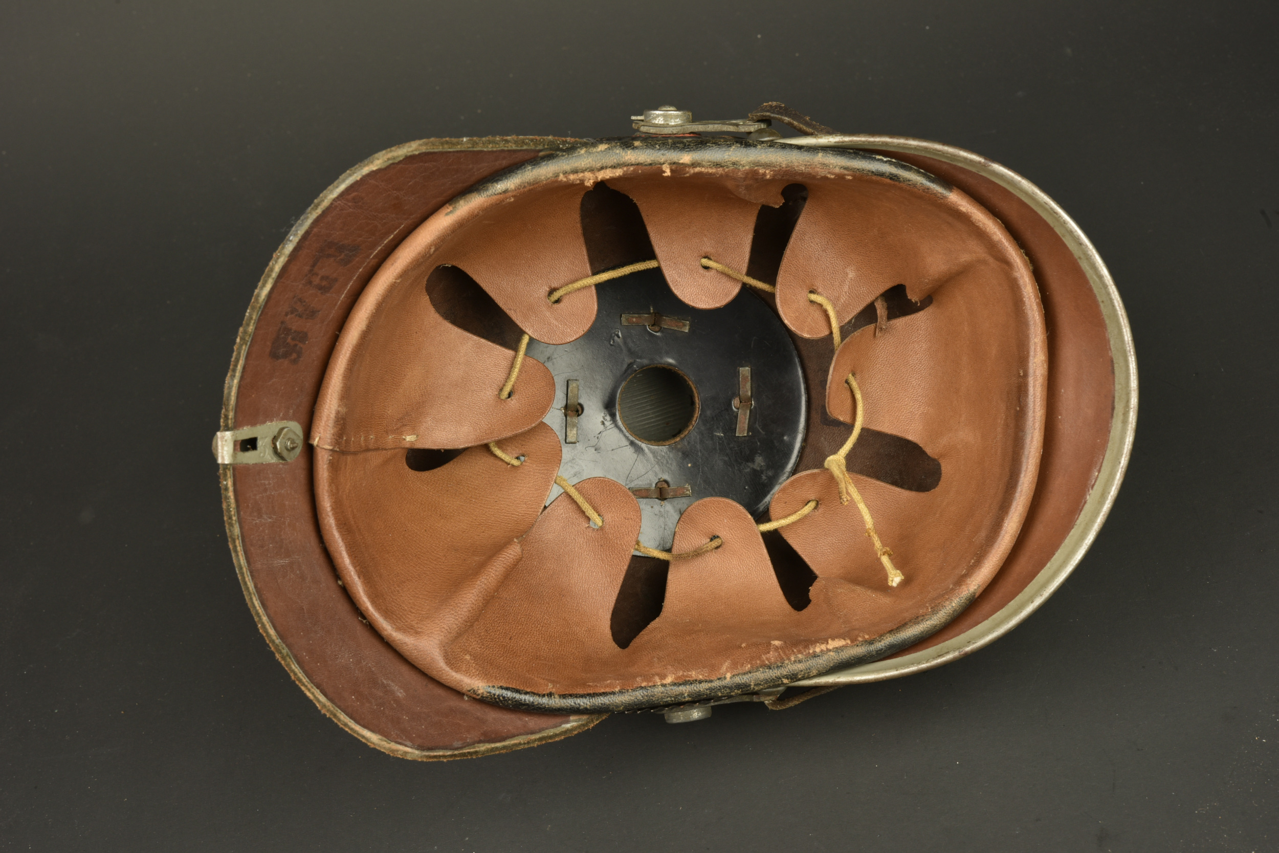 Casque à pointe M1915 Prussien. Prussian Model 1915 pickelhaube — photo 4