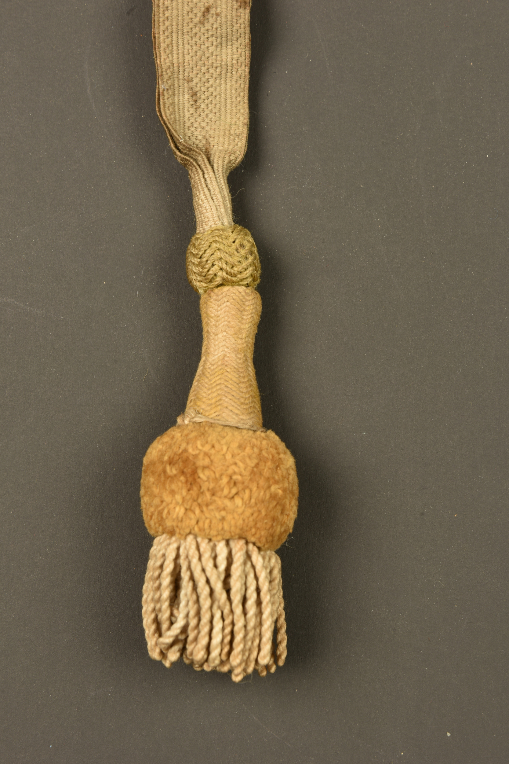Dragonne pour 11e Compagnie troupes à pied. Sword knot for 11th Company infantry troops — photo 2