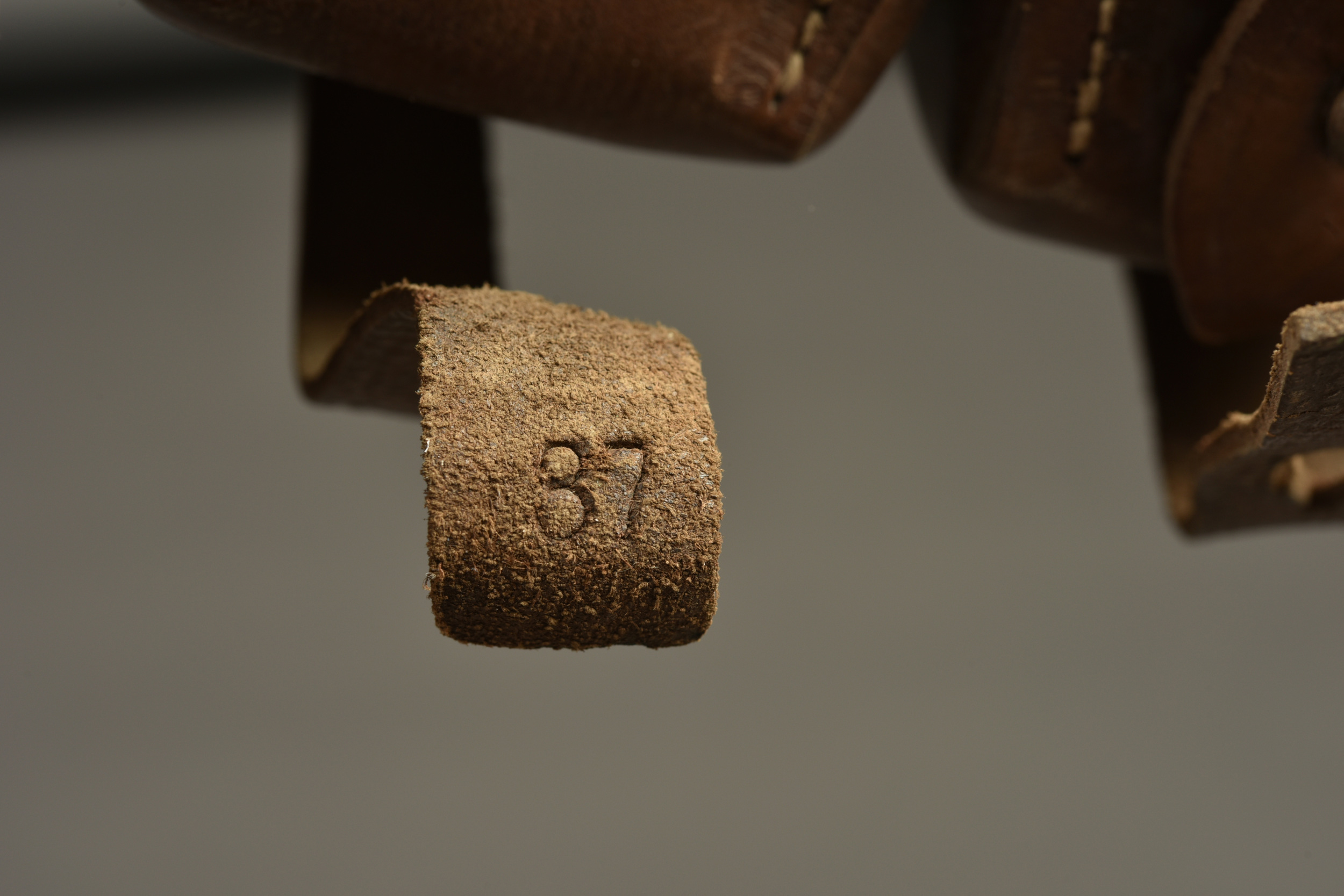 Lot de 2 cartouchières allemandes M1909. Lot of two German Model 1909 ammunition pouches — photo 3