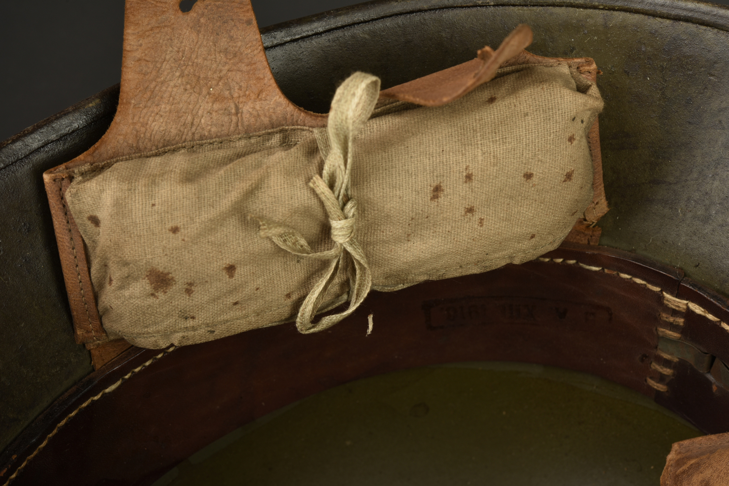Casque allemand M1916 feldgrau du Württemberg. Württemberg feldgrau German Model 1916 helmet — photo 4