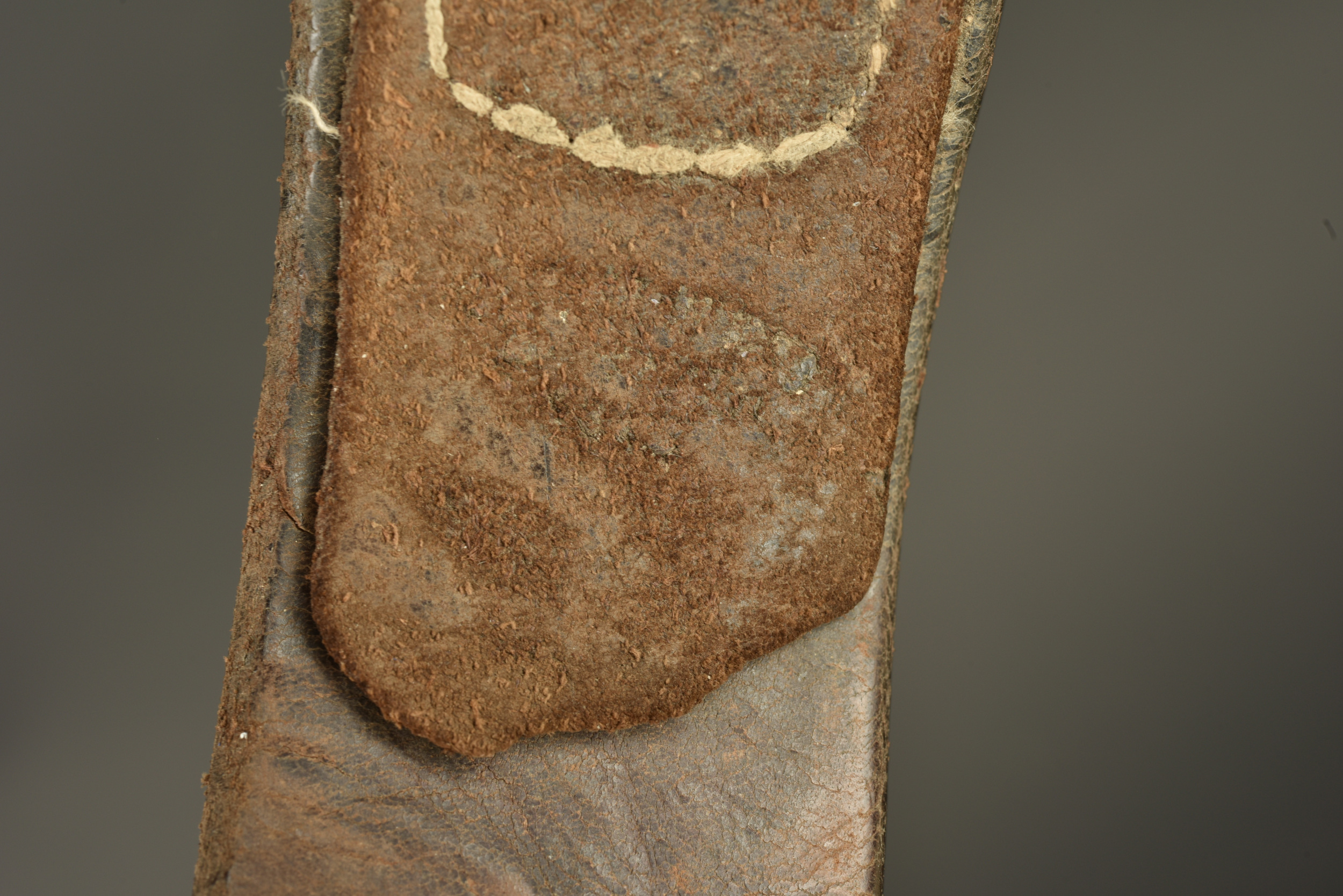 Lot de 2 ceinturons allemands avec boucles. Lot of two German belts with buckles — photo 6