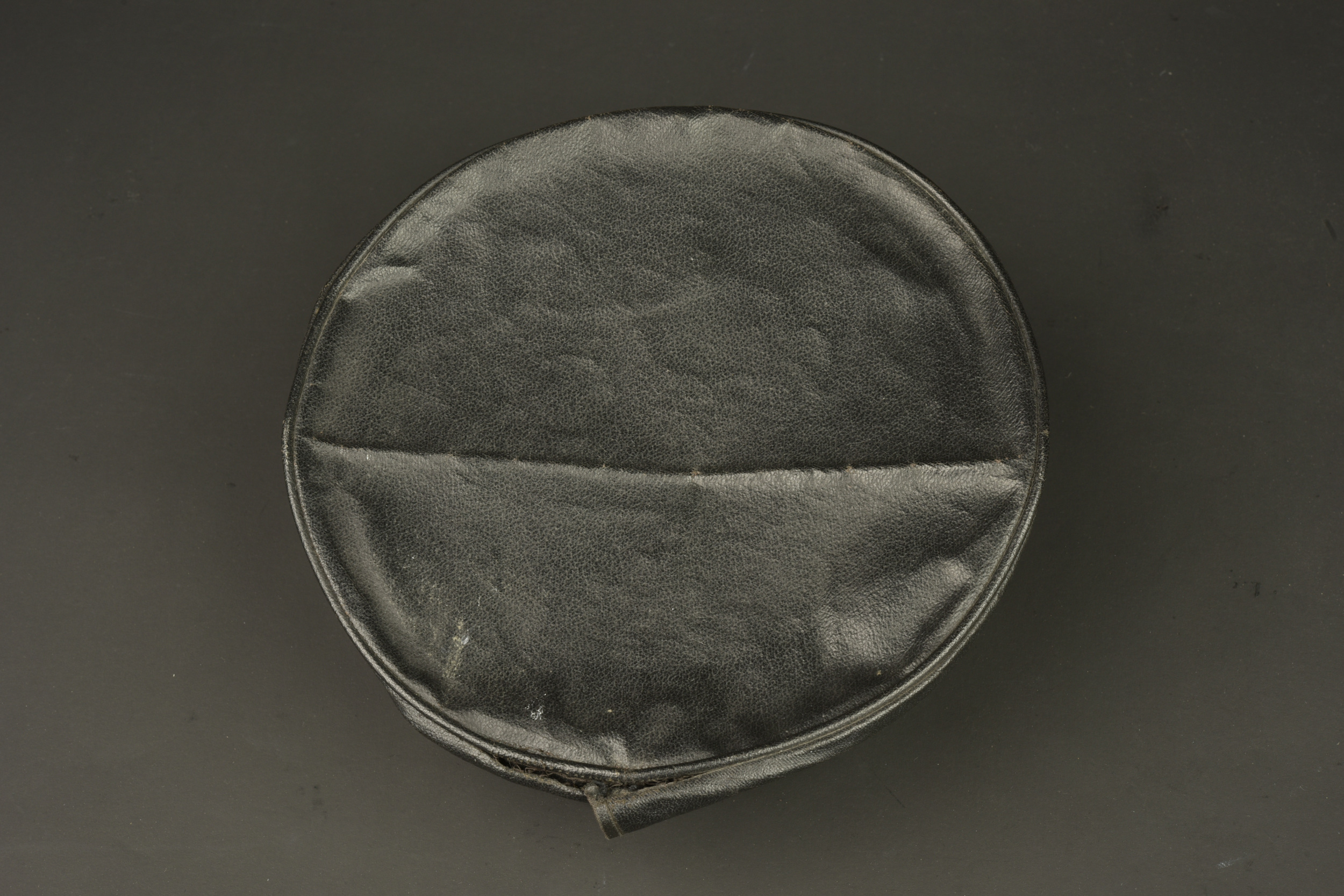 Casquette de Landsturm prussien en toile cirée. Prussian Landsturm visor cap in oilcloth — photo 5