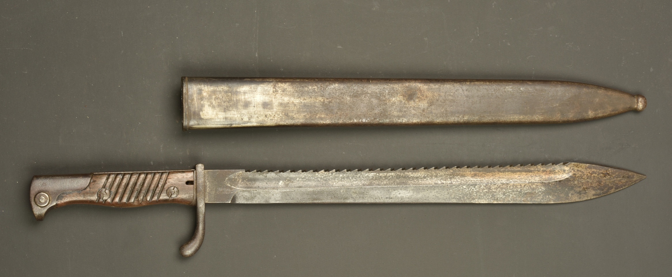 Baïonnette allemande 98-05 dents de scie. German 98/05 sawback bayonet — photo 4