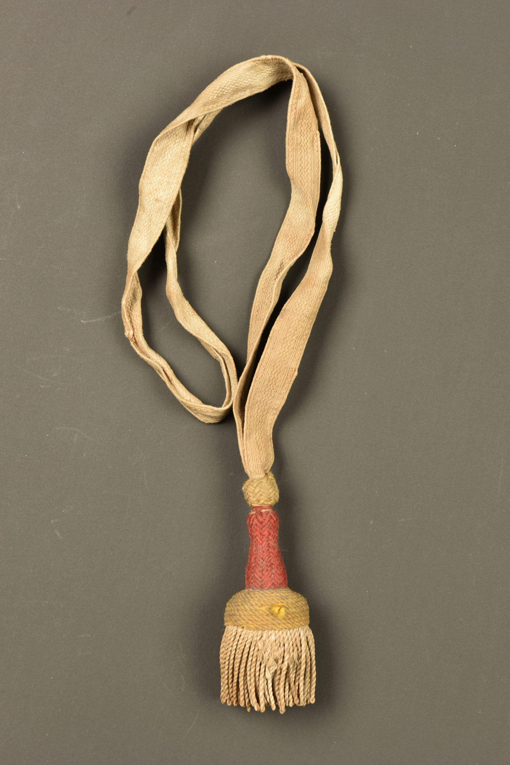 Dragonne pour 7e Compagnie troupes à pied. Sword knot for 7th Company infantry troops — photo 2