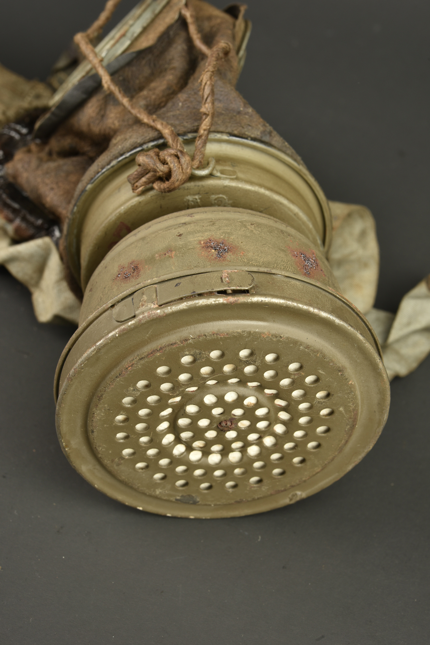 Masque anti gaz allemand Lederschutzmaske 1917. German Lederschutzmaske 1917 gas mask — photo 4