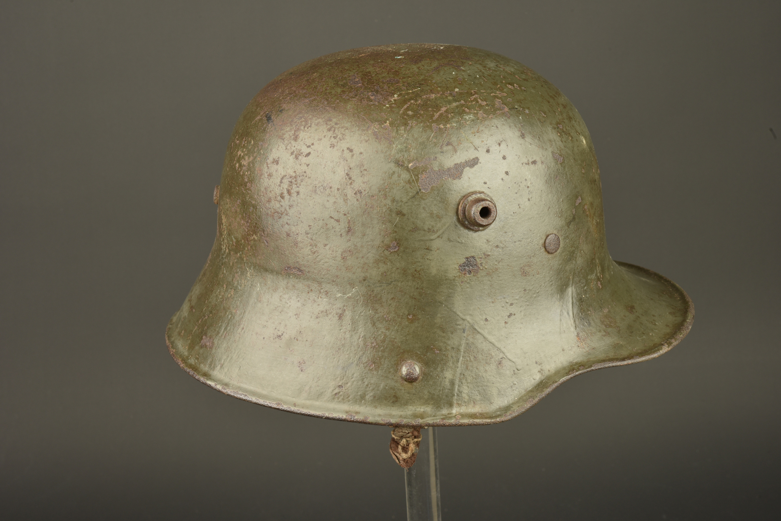 Casque allemand M1916 feldgrau. German Model 1916 feldgrau helmet — photo 6