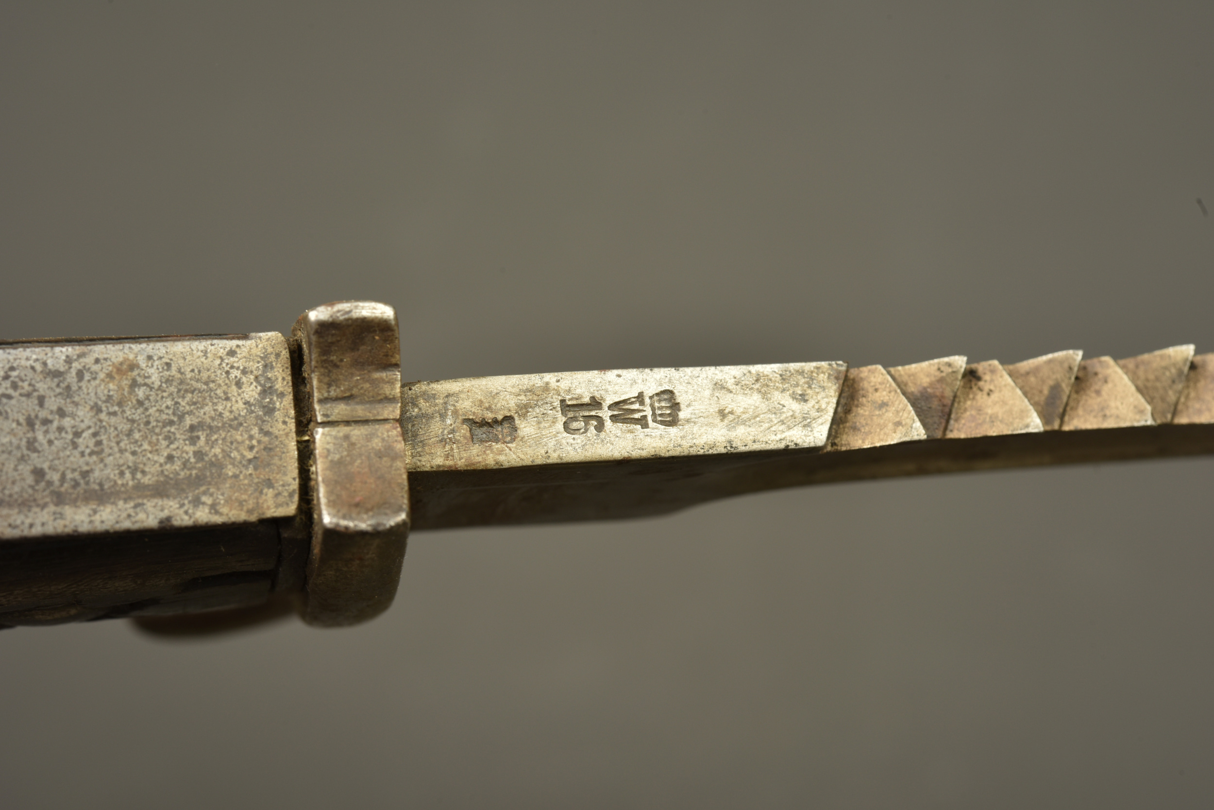 Baïonnette allemande 98-05 dents de scie. German 98/05 sawback bayonet — photo 3