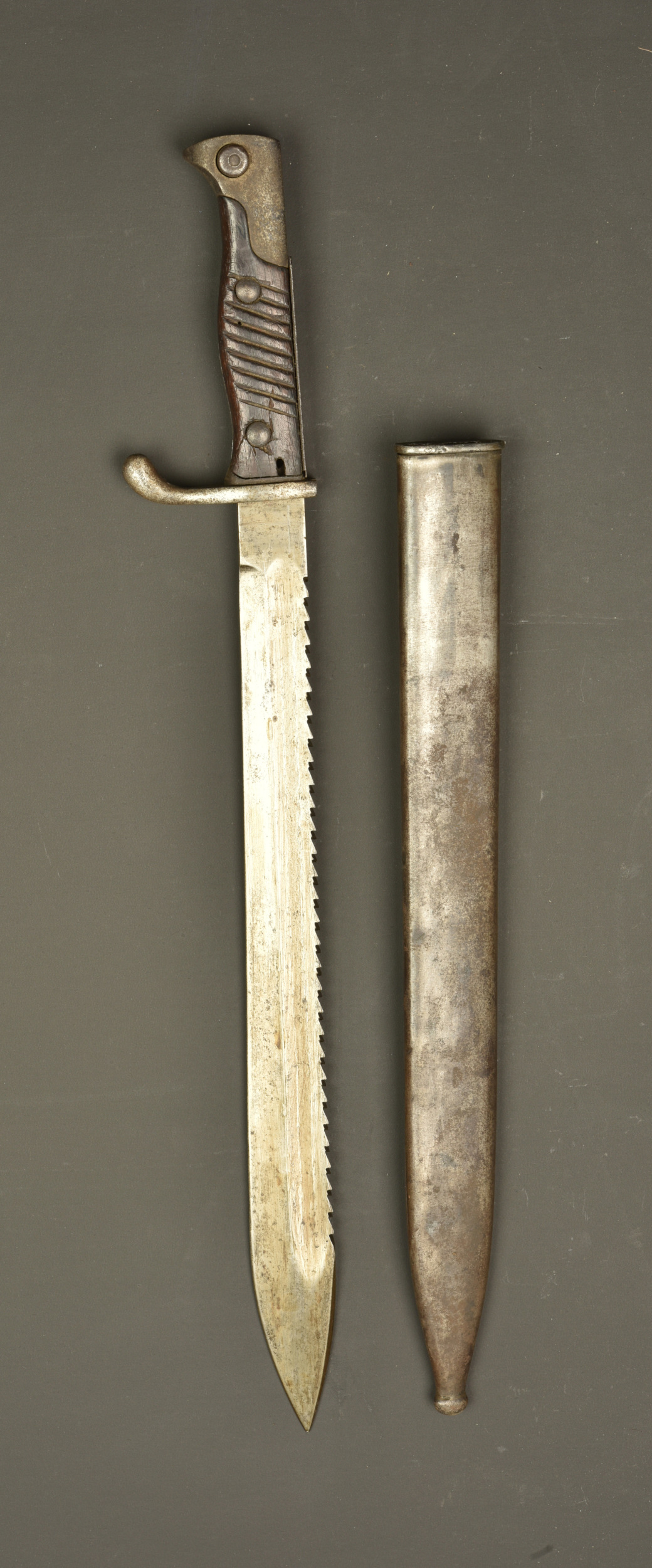 Baïonnette allemande 98-05 dents de scie. German 98/05 sawback bayonet — photo 4