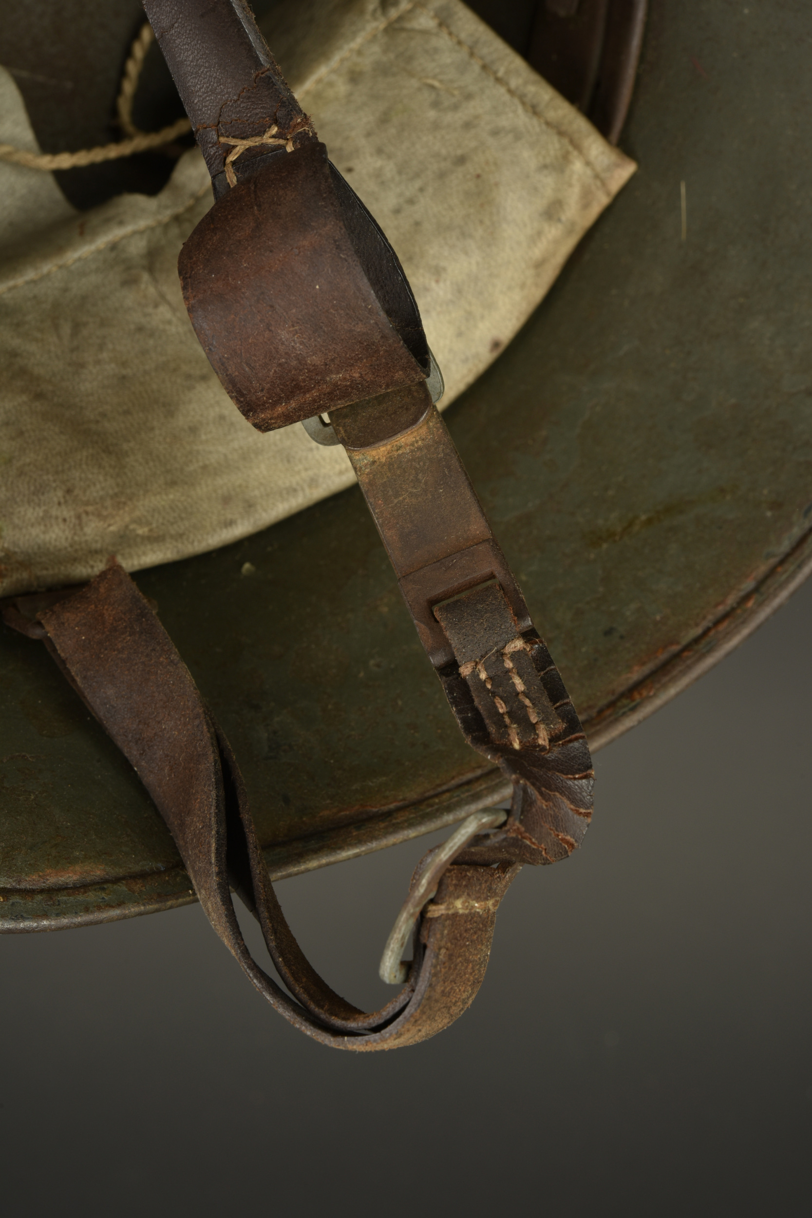 Casque allemand Stahlhelm M1918. German Model 1918 Stahlhelm helmet — photo 5