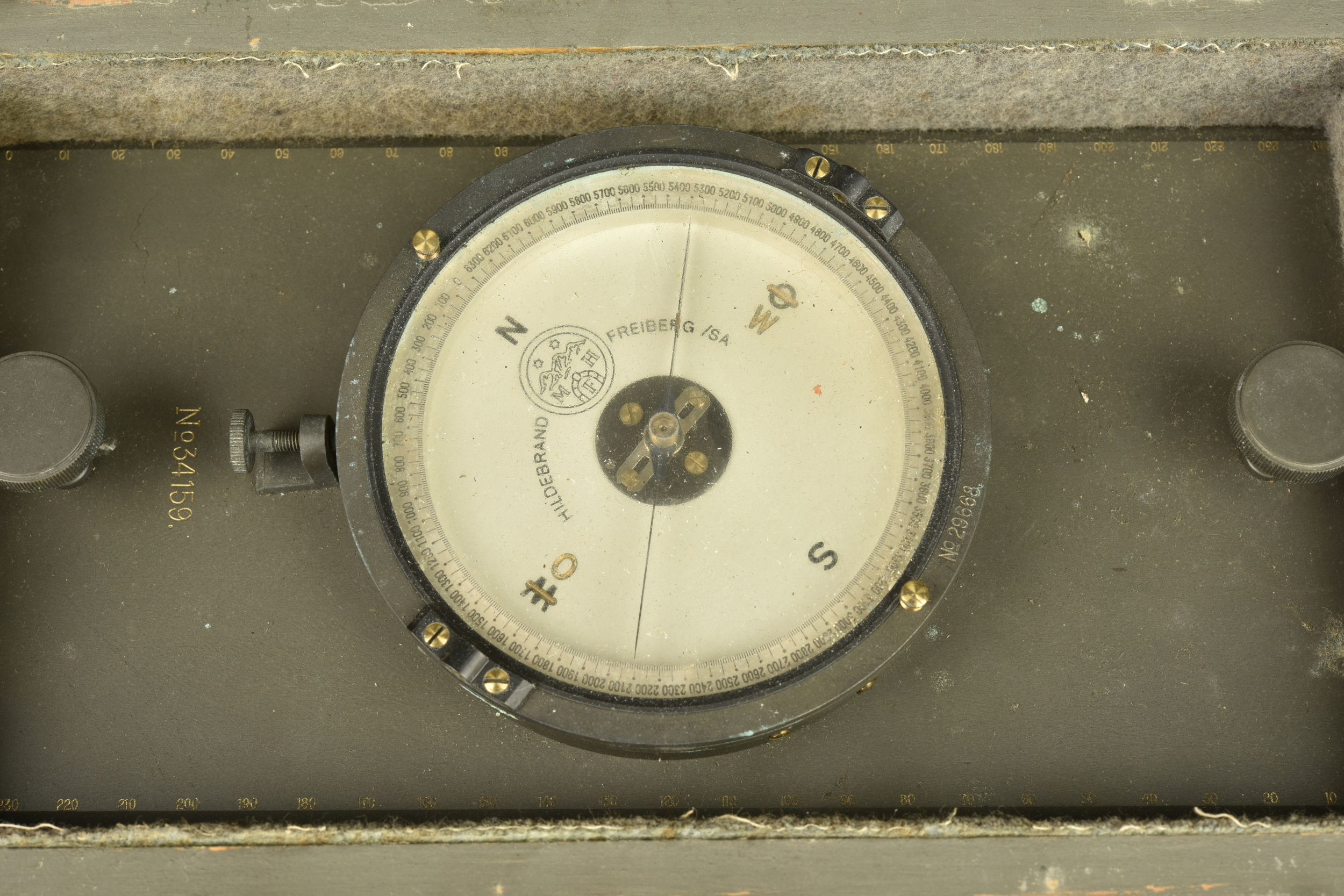 Boussole de Pionnier et Sapeur Mineur allemand. German Pioneer and Combat Engineer compass. — photo 5