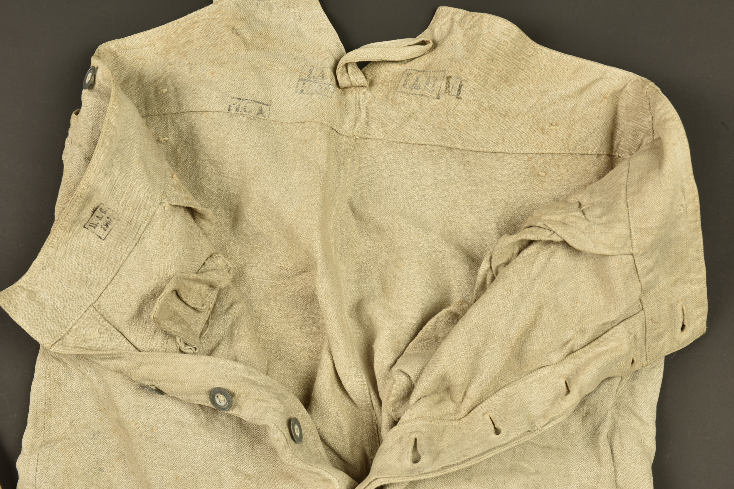 Veste et pantalon de travail du Garde Feld Artillerie Regiment Nr 1. Work jacket and trousers of the Guard Field Artillery Regiment No. 1. — photo 4