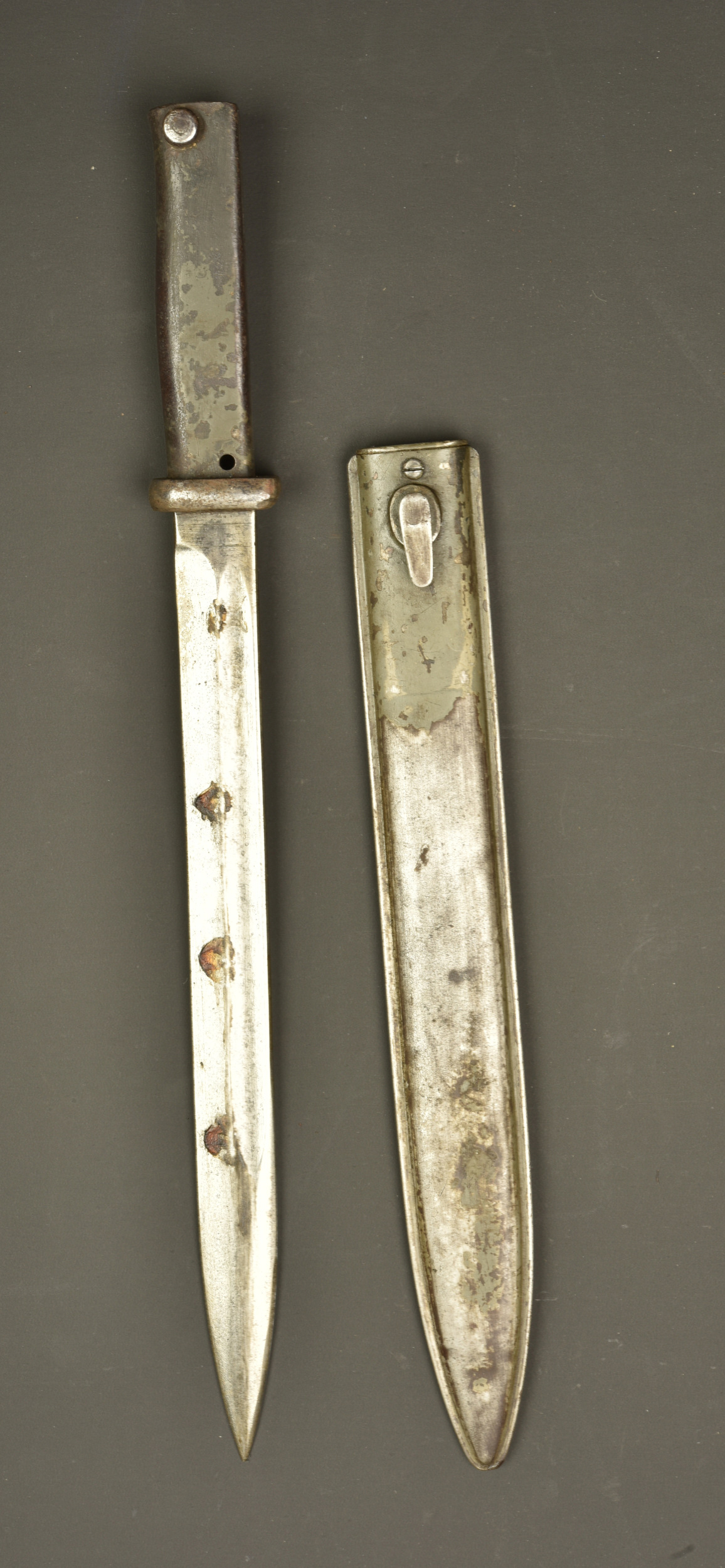 Baïonnette ersatz. Ersatz bayonet. — photo 1