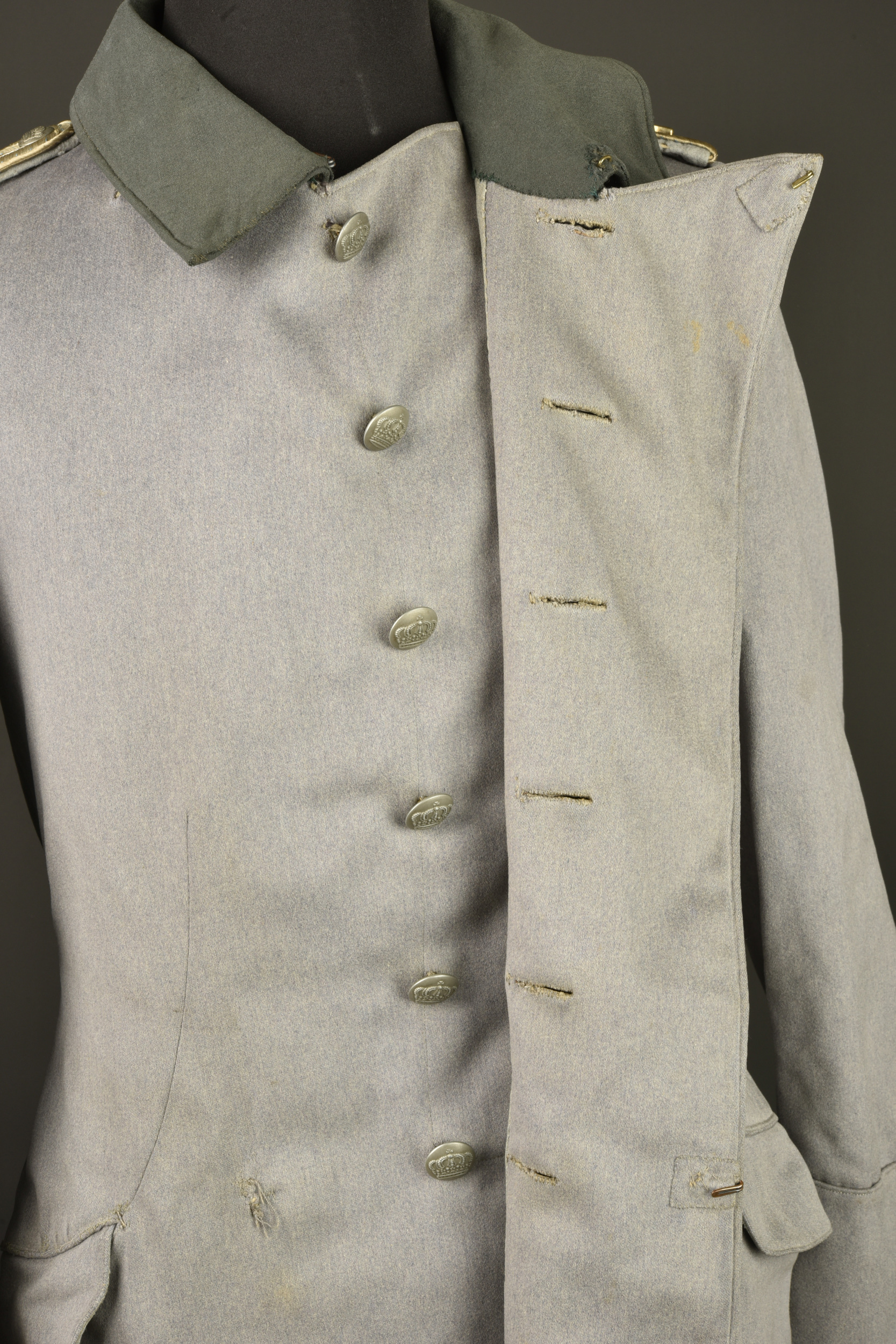 Paletot d'officier d'aviation allemande. German aviation officer’s greatcoat. — photo 3