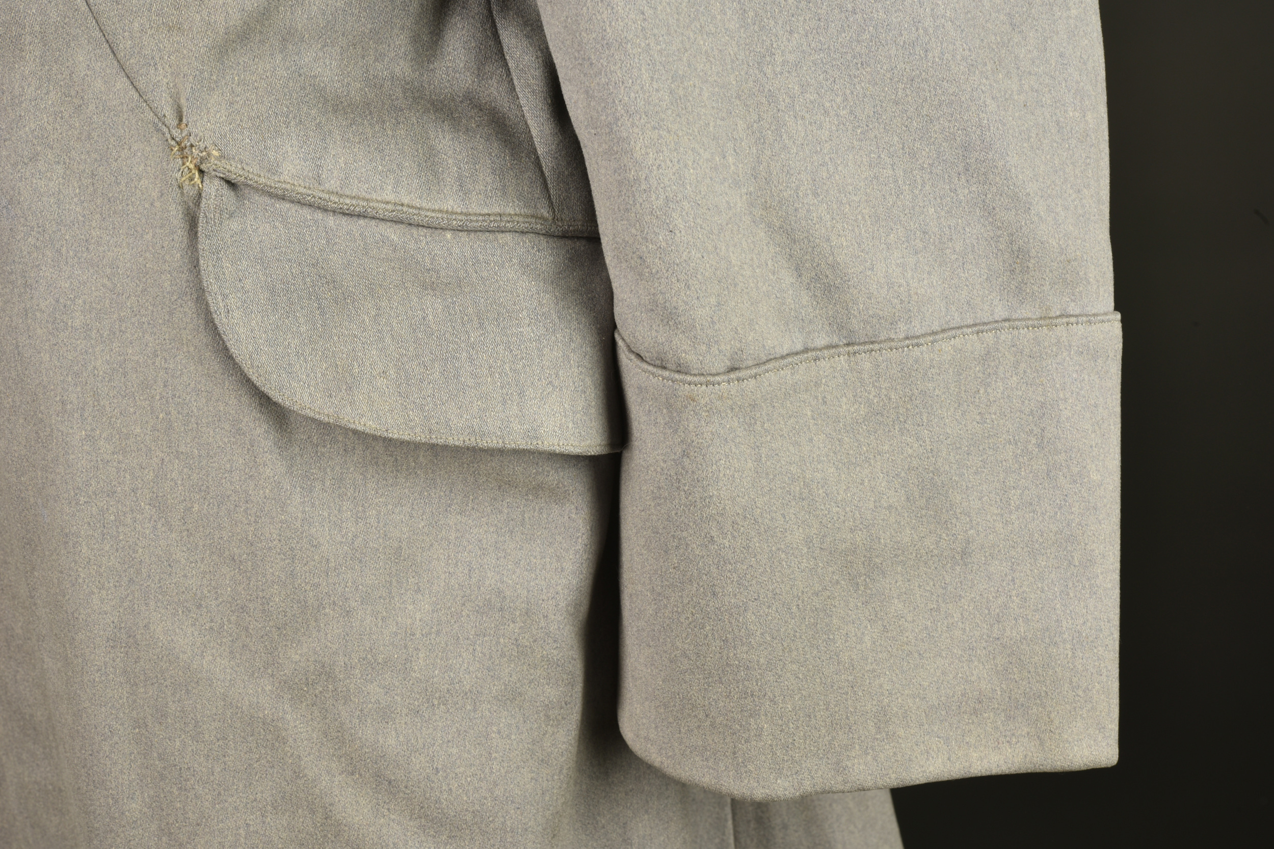 Paletot d'officier d'aviation allemande. German aviation officer’s greatcoat. — photo 4