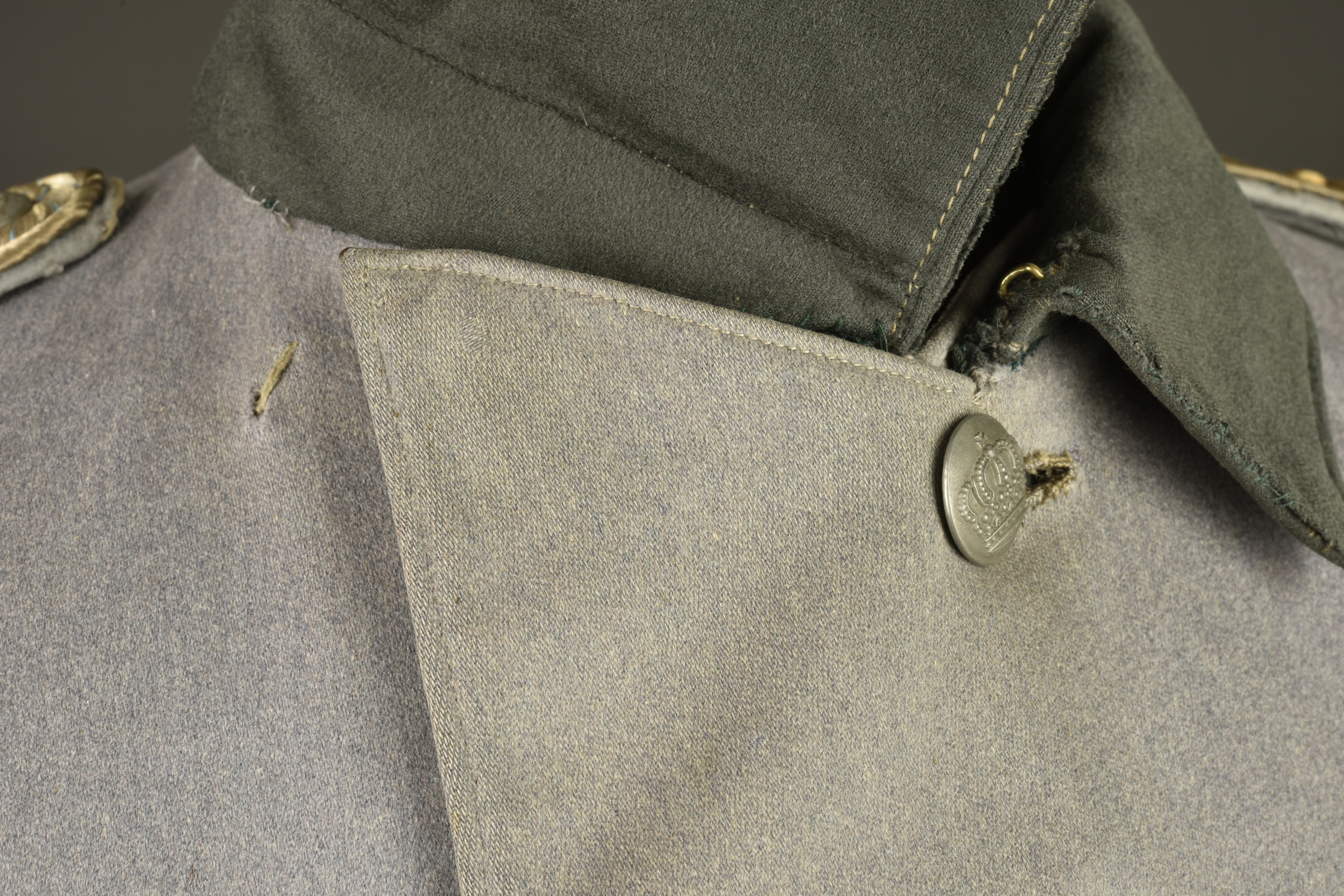 Paletot d'officier d'aviation allemande. German aviation officer’s greatcoat. — photo 7