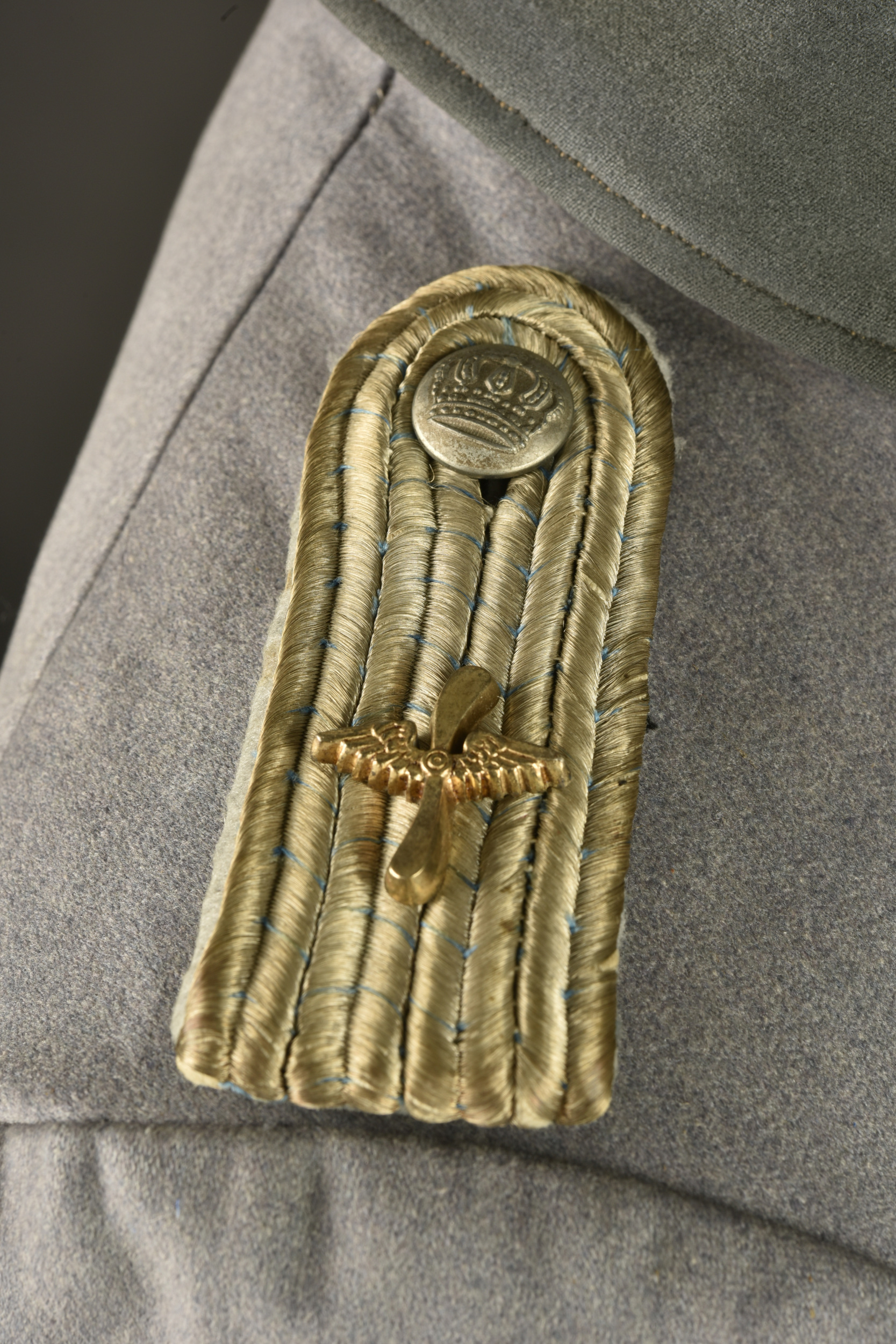Paletot d'officier d'aviation allemande. German aviation officer’s greatcoat. — photo 8