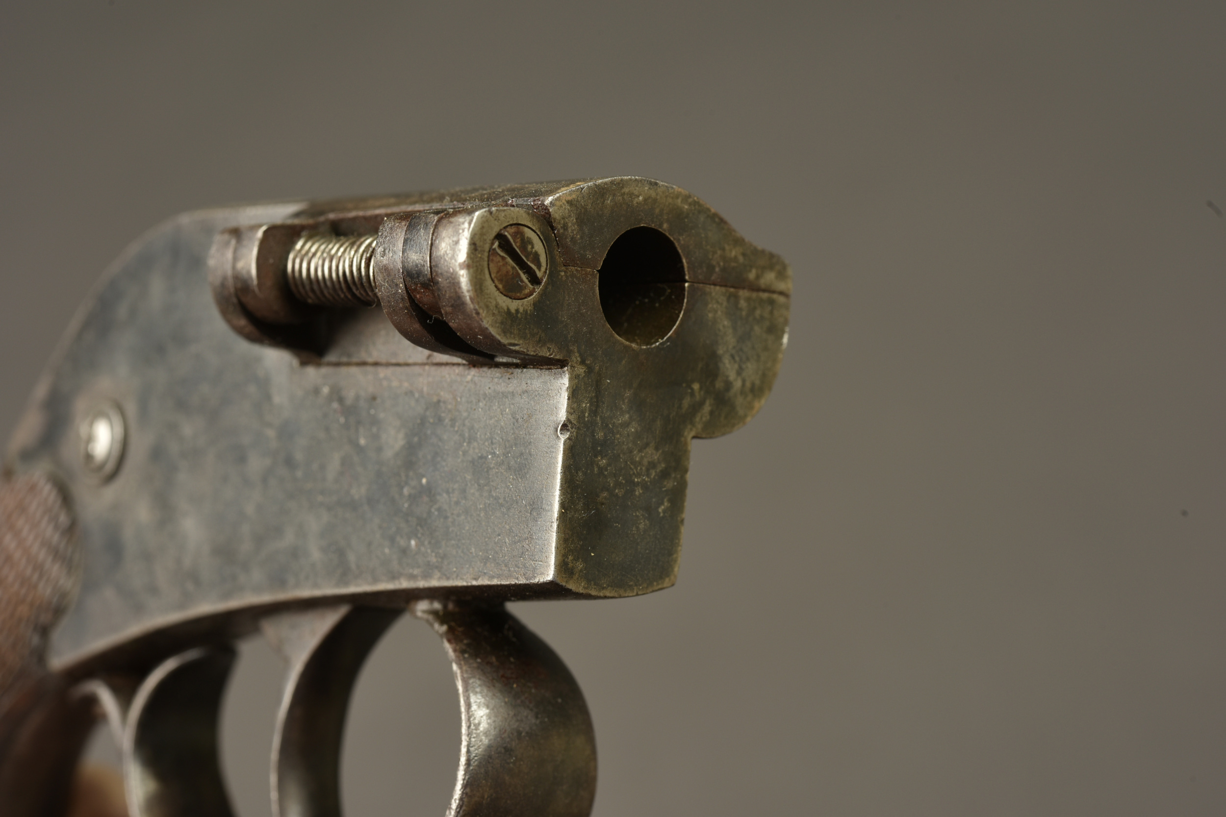 Pistolet de signalisation Eisfeld pour aviateur allemand. Eisfeld signal pistol for a German aviator. — photo 2