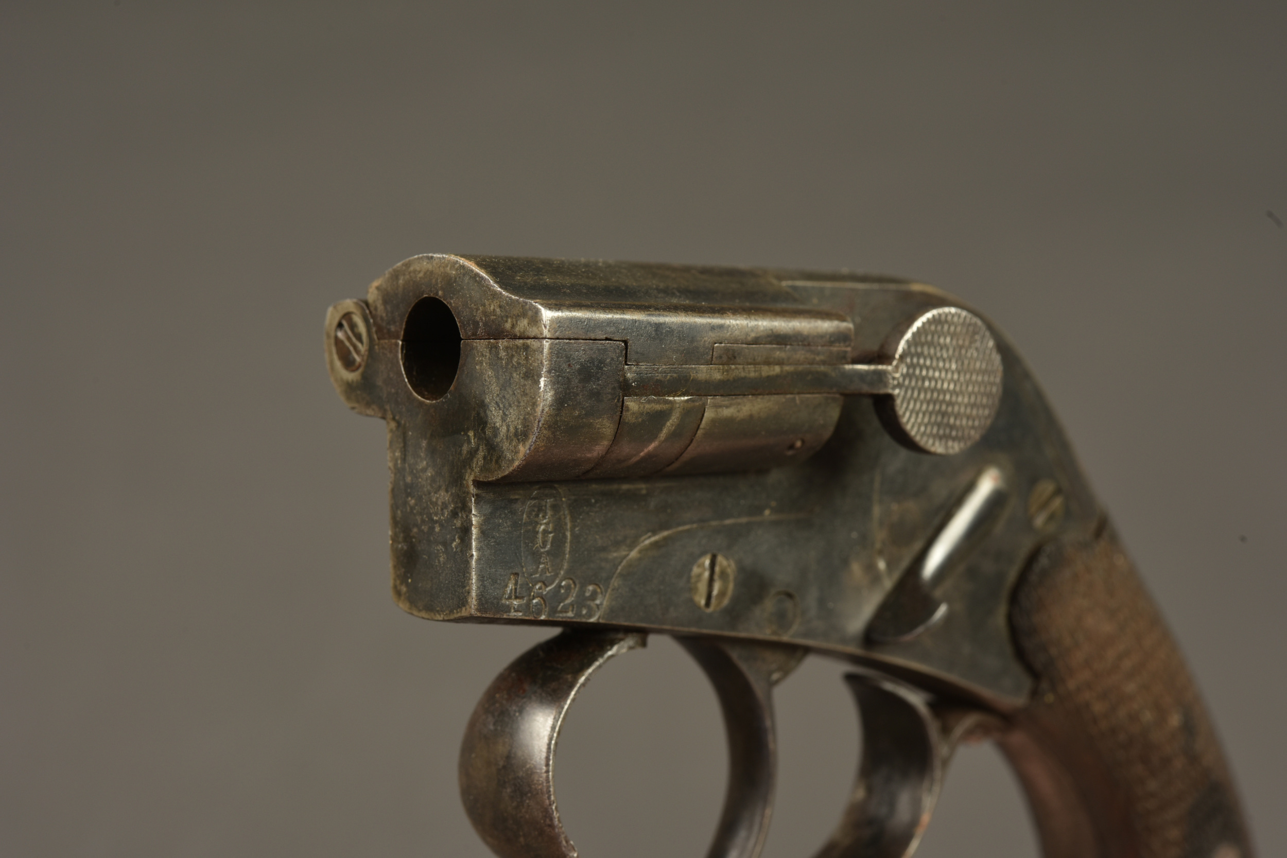 Pistolet de signalisation Eisfeld pour aviateur allemand. Eisfeld signal pistol for a German aviator. — photo 8