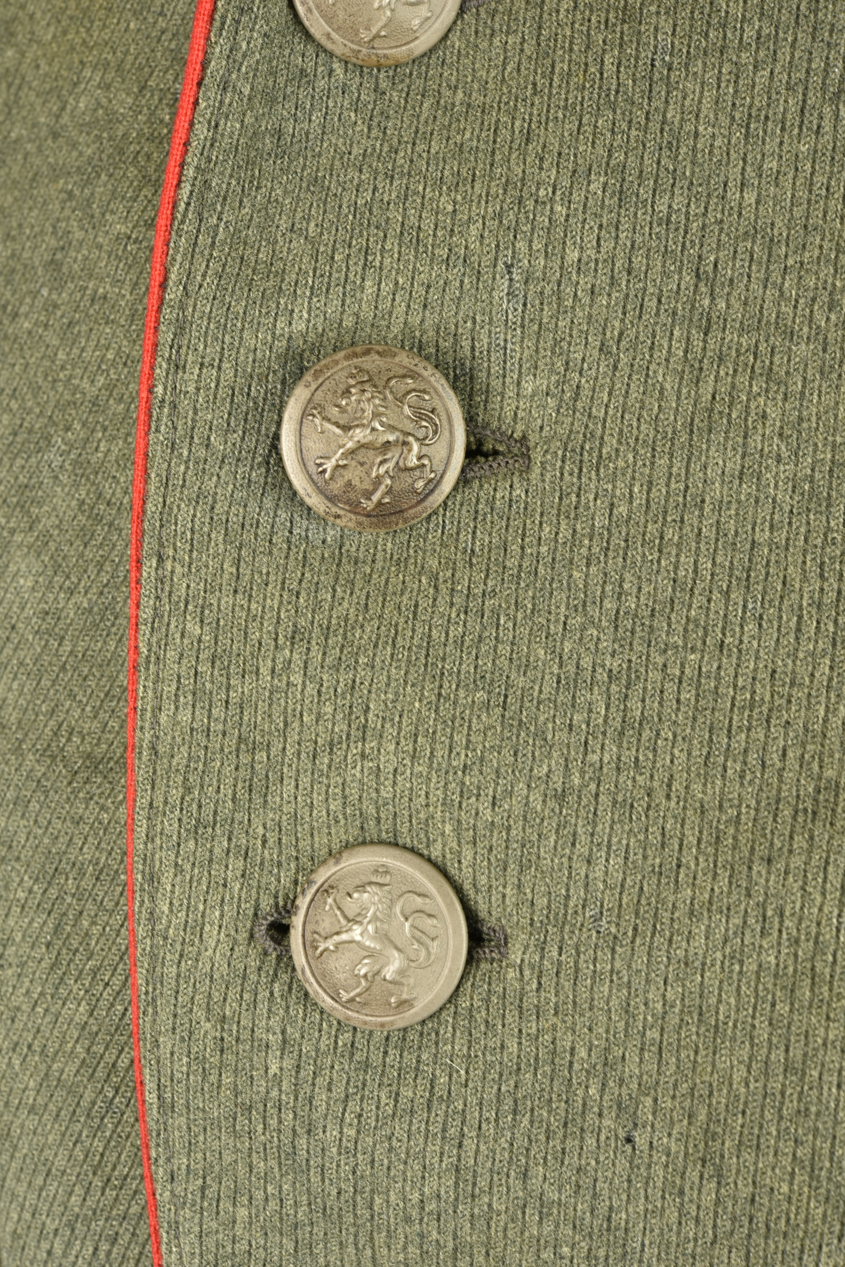 Tunique feldgrau d'un officier bavarois. Feldgrau tunic of a Bavarian officer. — photo 7