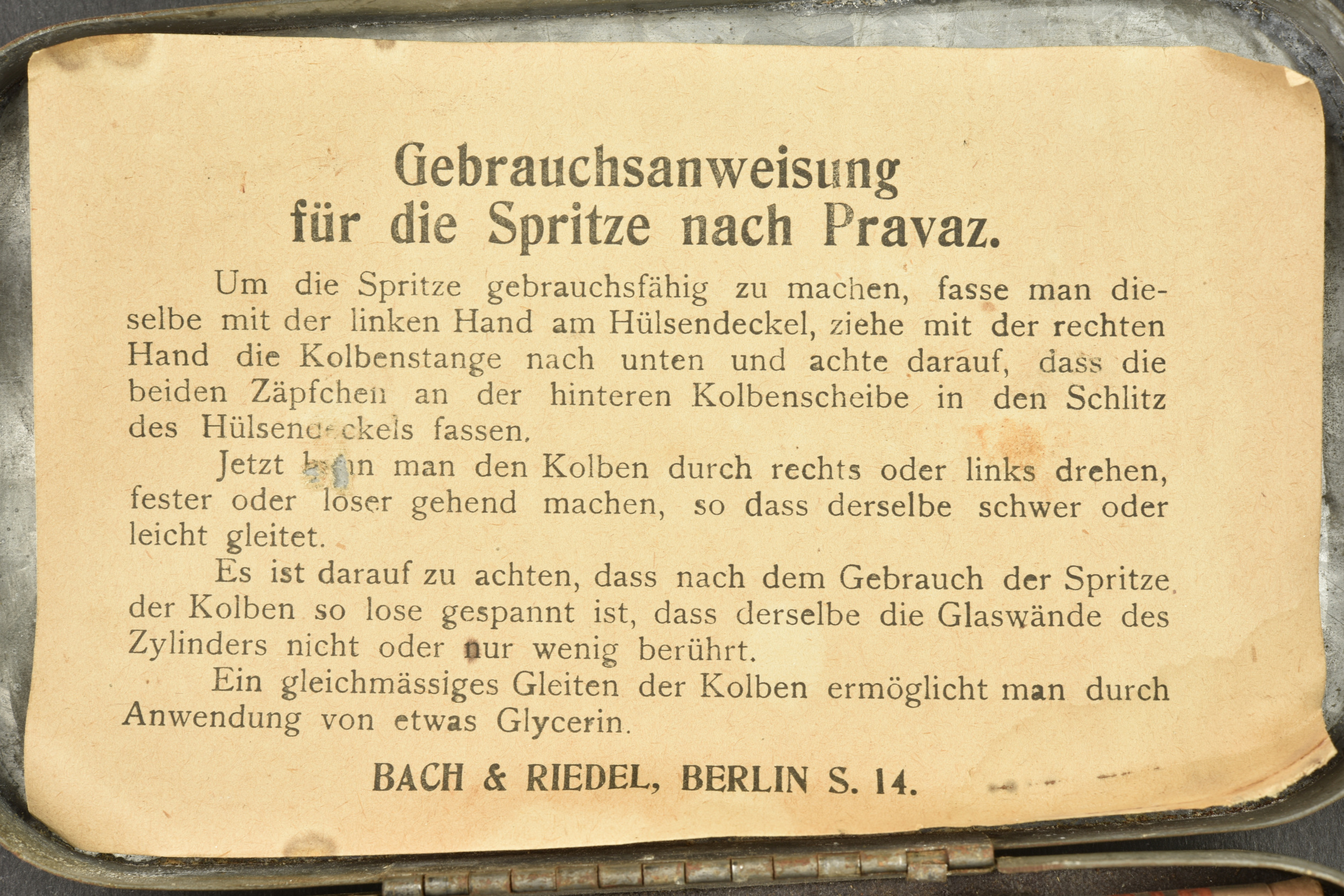 Boîte de vétérinaire allemand. German veterinary case. — photo 4