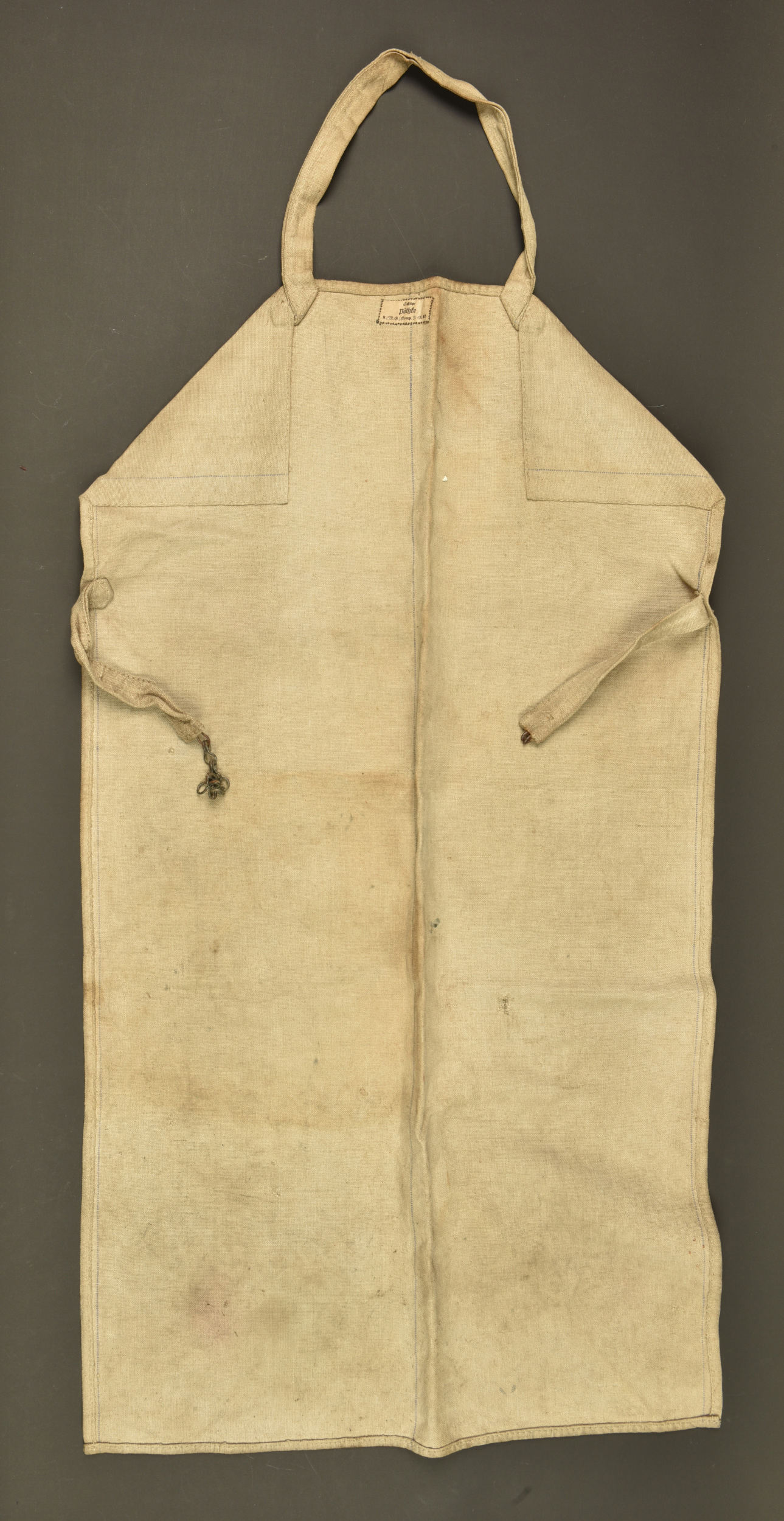 Tablier de travail allemand avec étiquette mitrailleur. German work apron with machine gunner label — photo 3