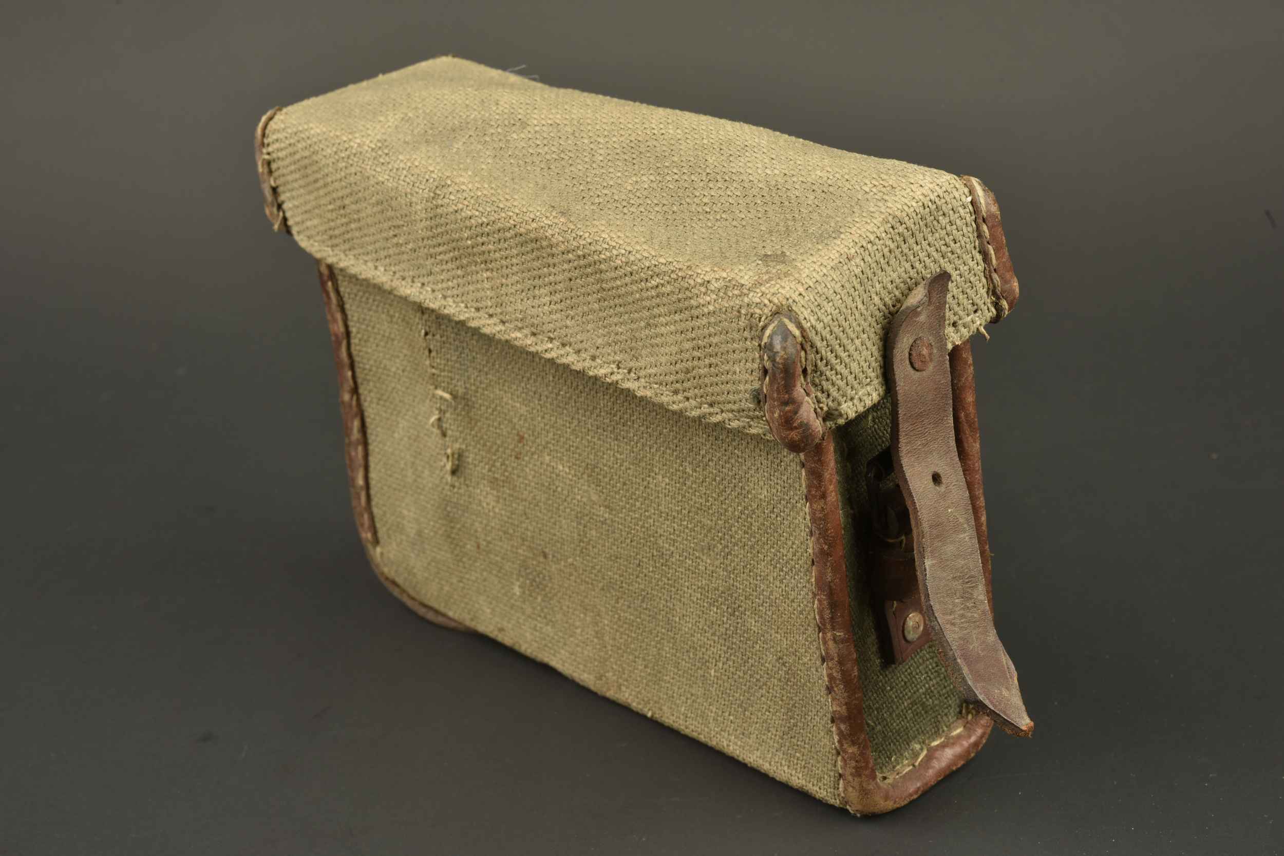 Etui ersatz pour coupleur de ligne allemand. Ersatz case for German line coupler — photo 2