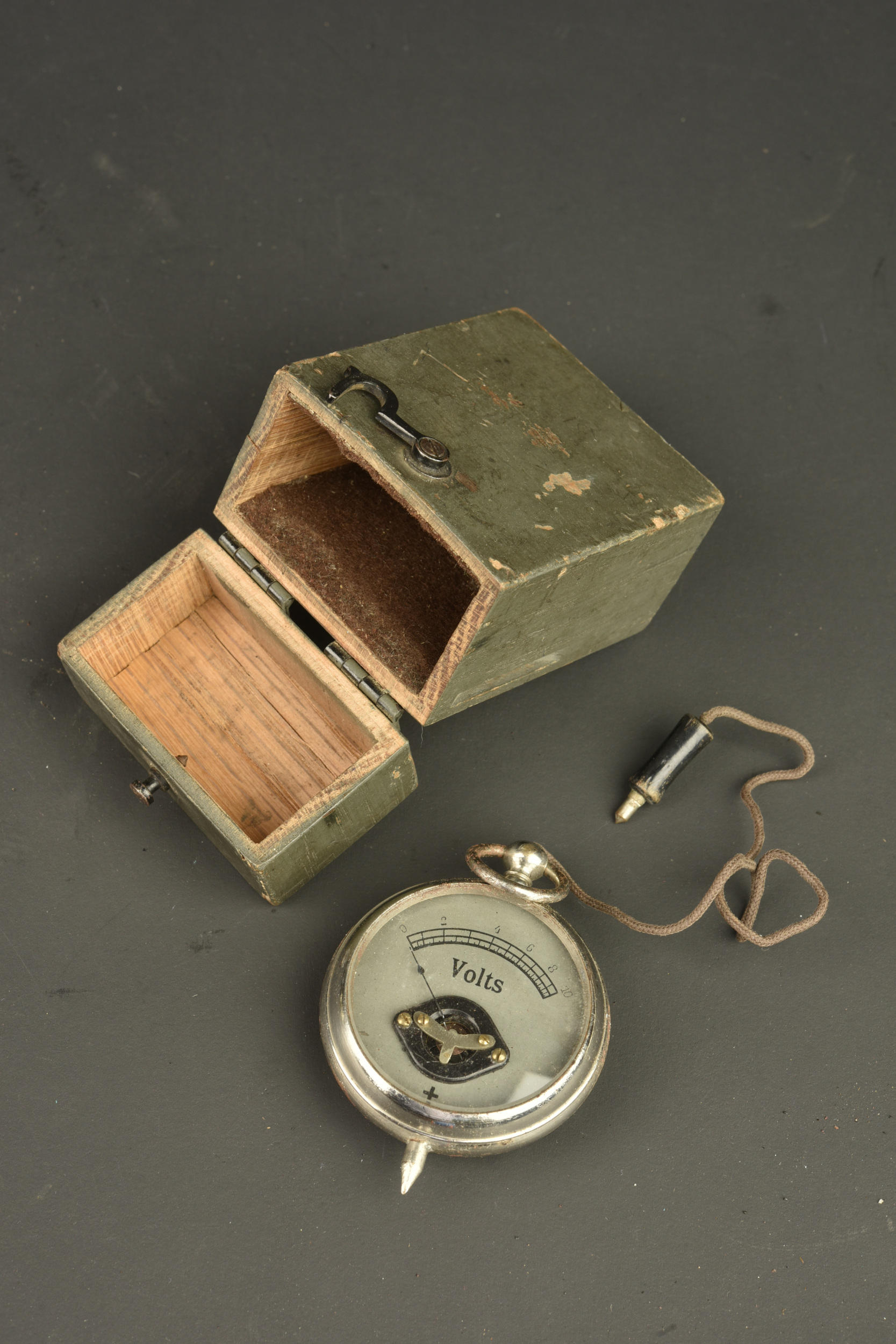 Ensemble d'équipements de téléphoniste allemand. Set of German signaler’s equipment — photo 3